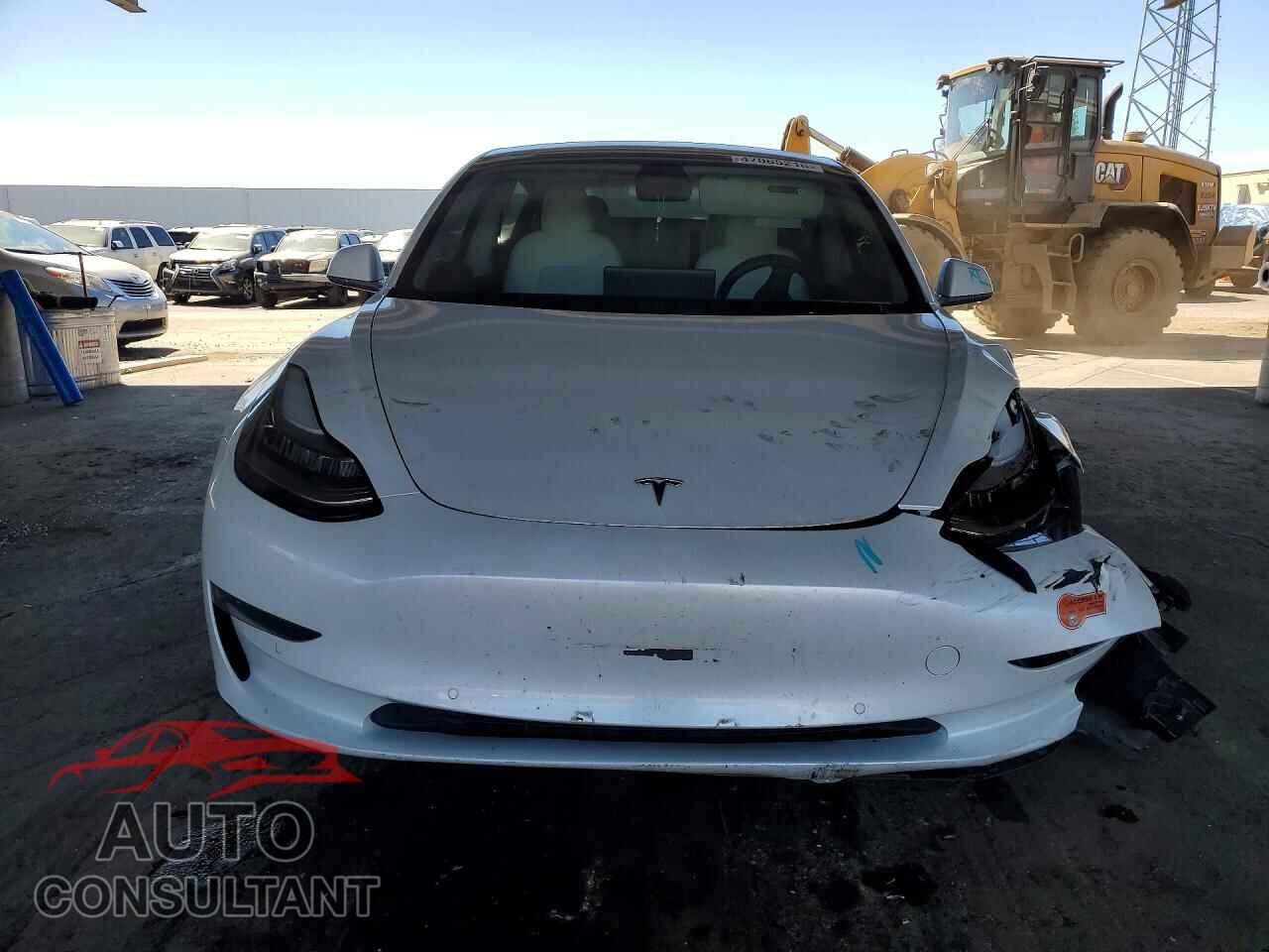 TESLA MODEL 3 2019 - 5YJ3E1EB8KF517758