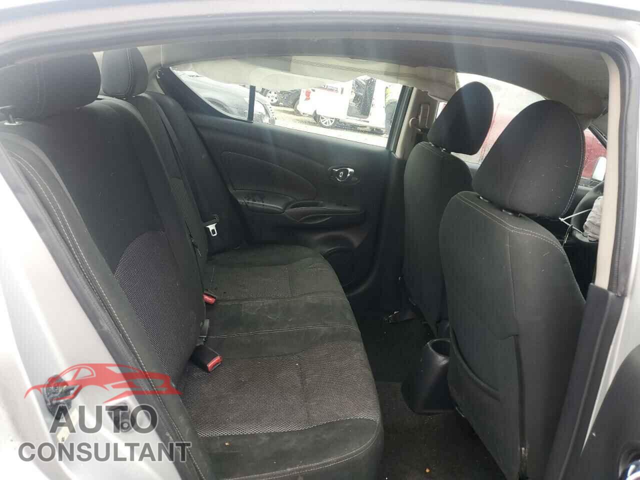 NISSAN VERSA 2017 - 3N1CN7AP1HK439217