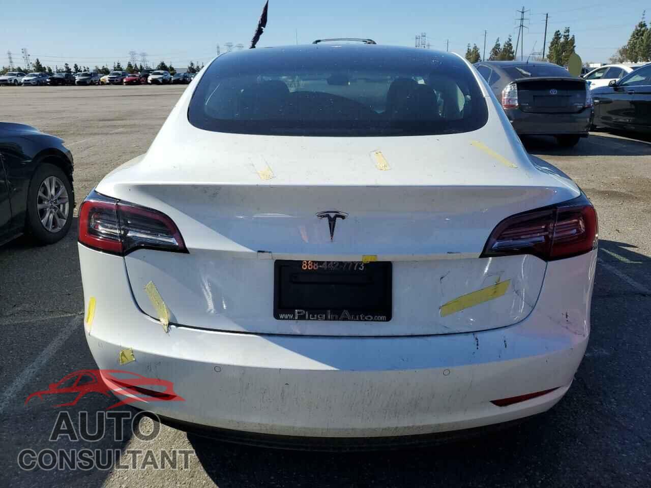 TESLA MODEL 3 2021 - 5YJ3E1EA2MF868076