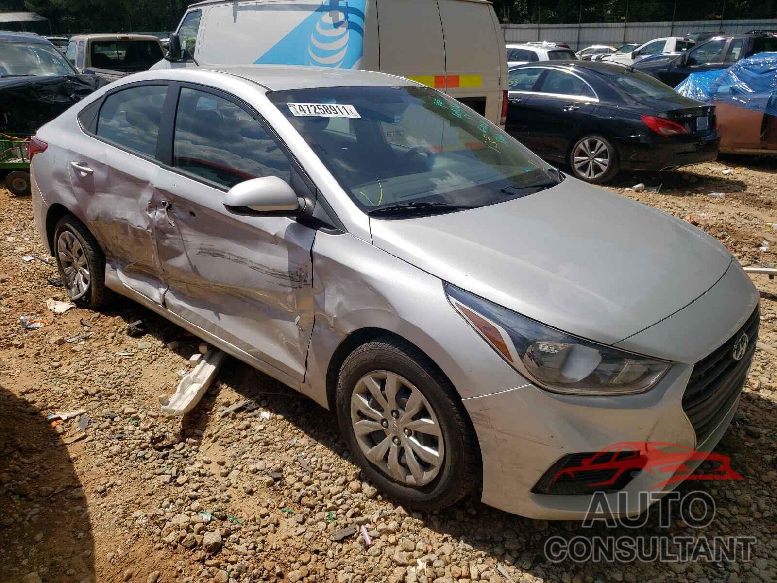 HYUNDAI ACCENT 2018 - 3KPC24A3XJE015802