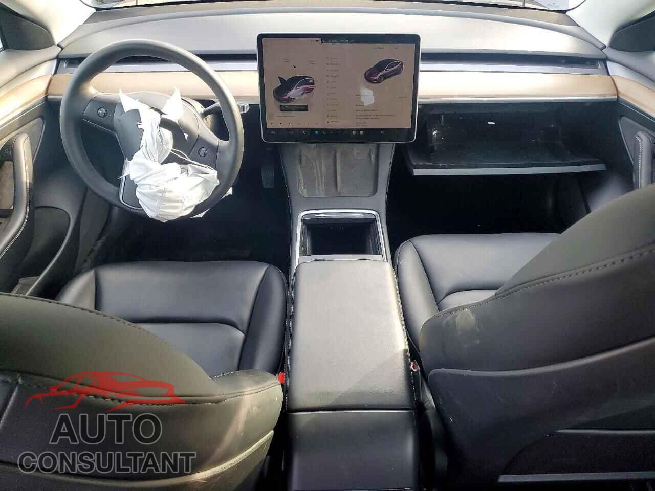 TESLA MODEL 3 2022 - 5YJ3E1EB5NF358539