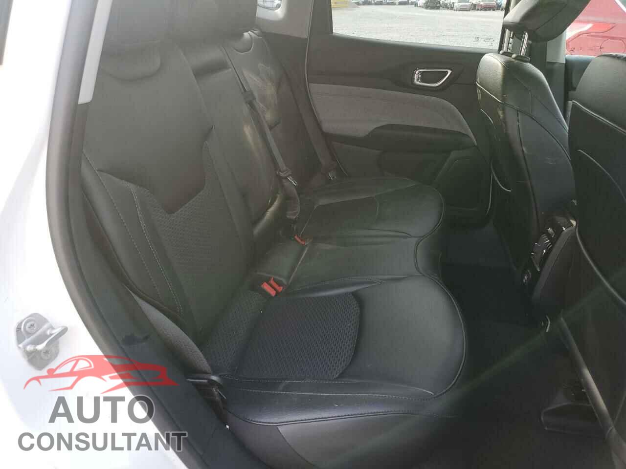 JEEP COMPASS 2022 - 3C4NJDBB4NT121925