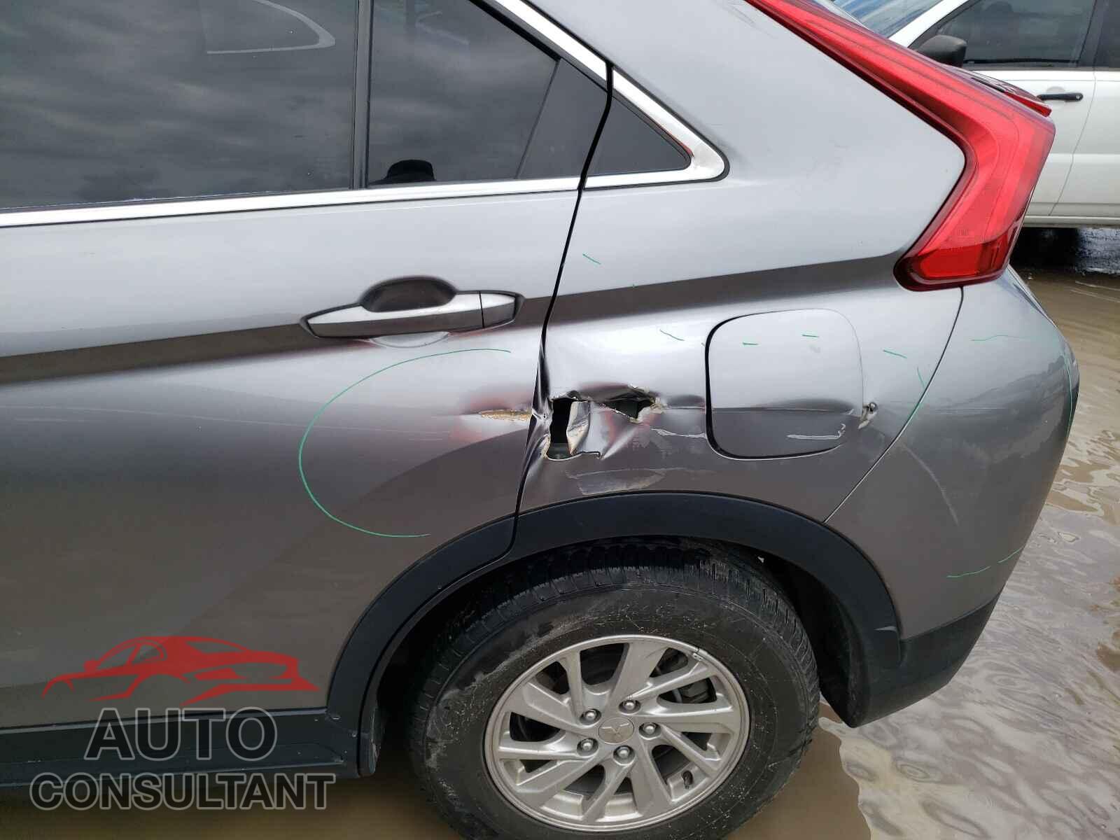MITSUBISHI ECLIPSE 2019 - JA4AT3AA6KZ028947
