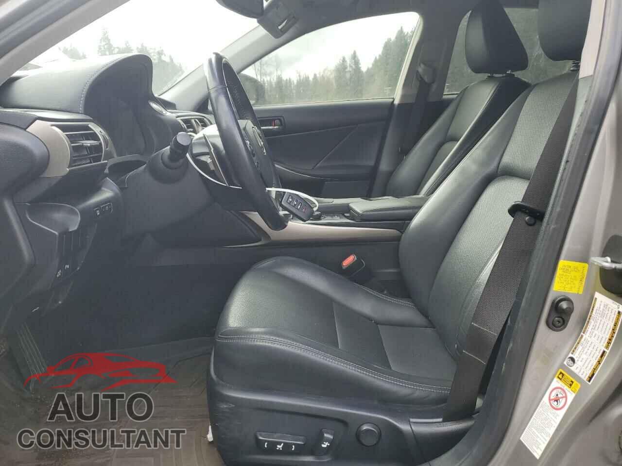LEXUS IS 2014 - JTHBF1D27E5023261
