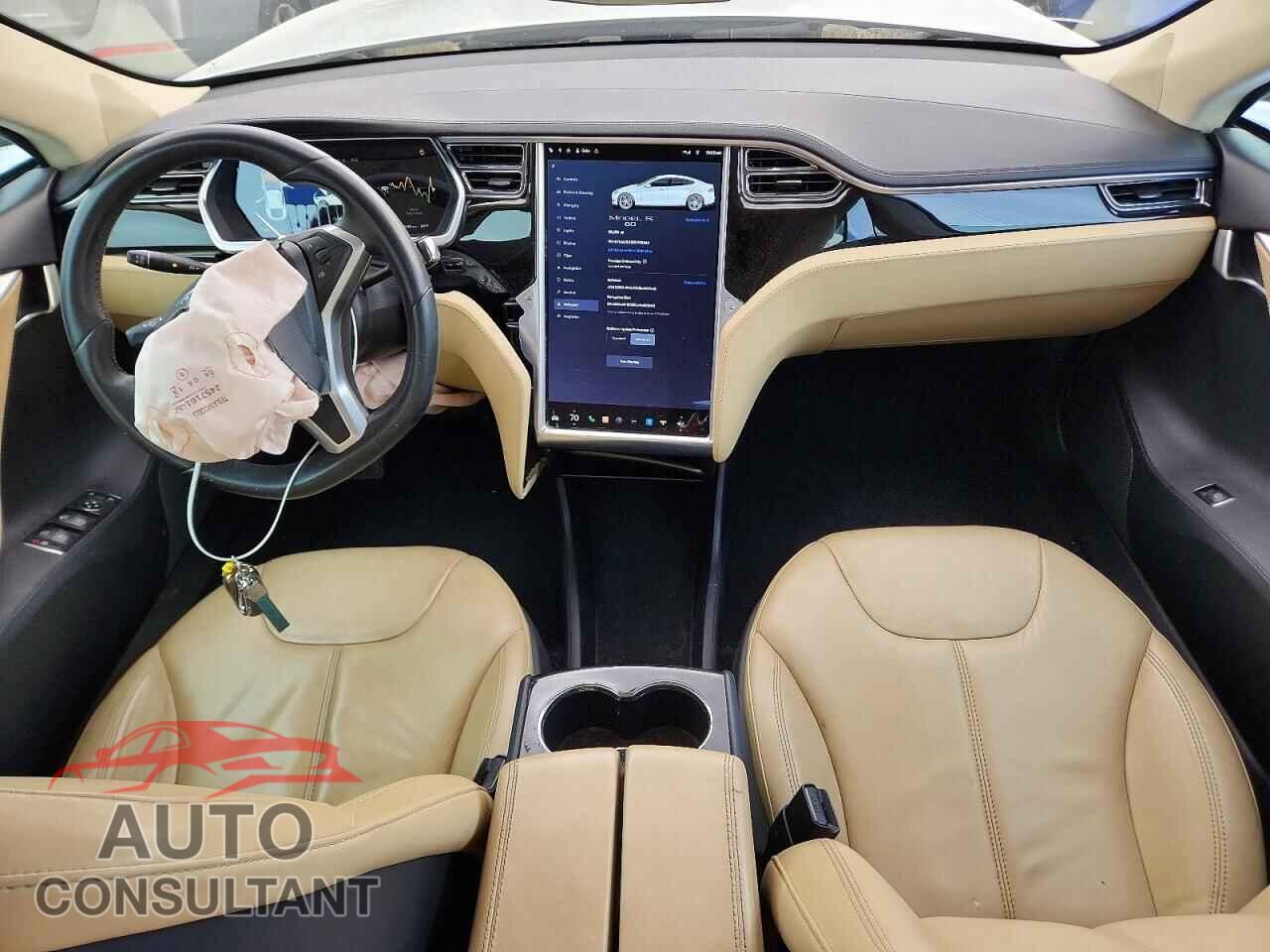 TESLA MODEL S 2013 - 5YJSA1BG5DFP09844