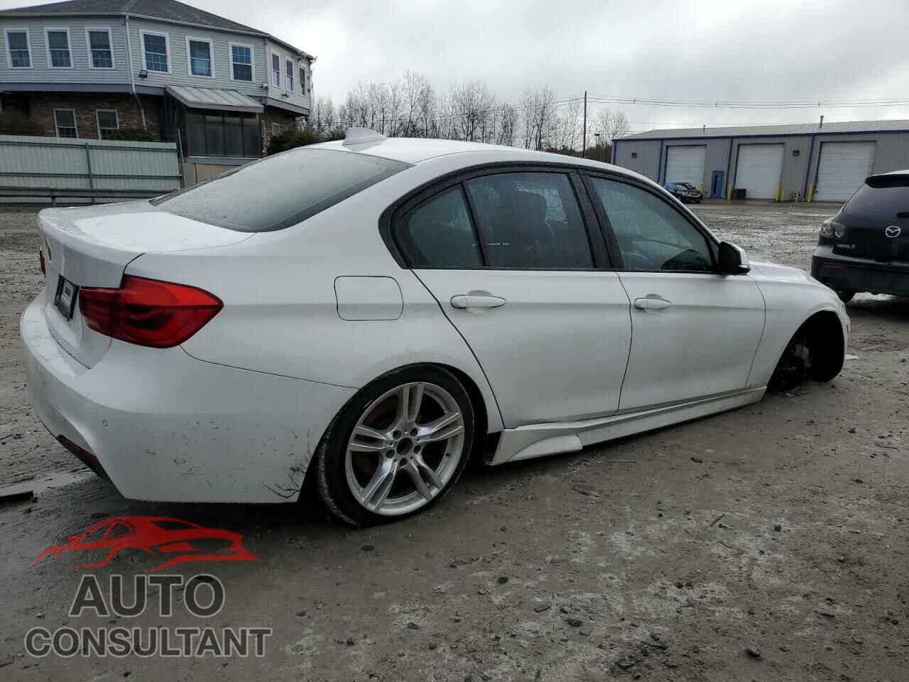 BMW 3 SERIES 2016 - WBA8E3G55GNU03019