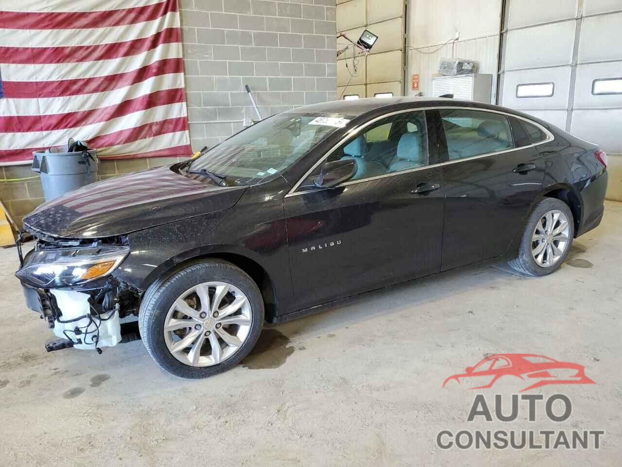 CHEVROLET MALIBU 2022 - 1G1ZD5ST3NF116970
