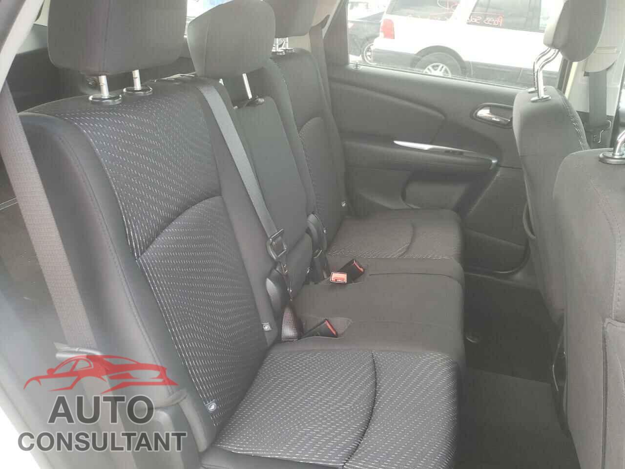 DODGE JOURNEY 2017 - 3C4PDCAB7HT563727