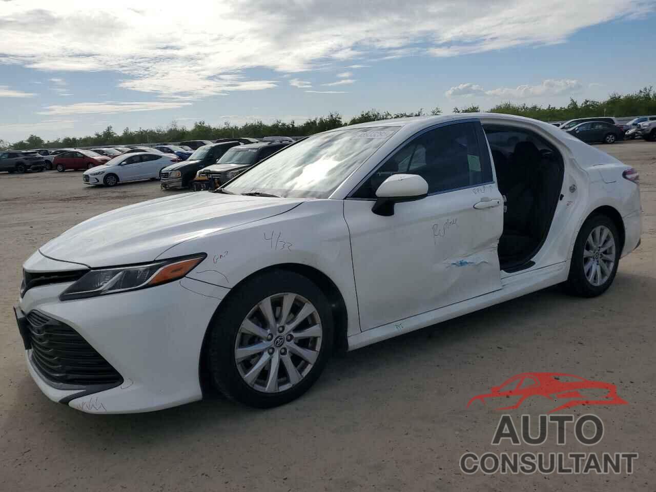TOYOTA CAMRY 2018 - JTNB11HK8J3067247