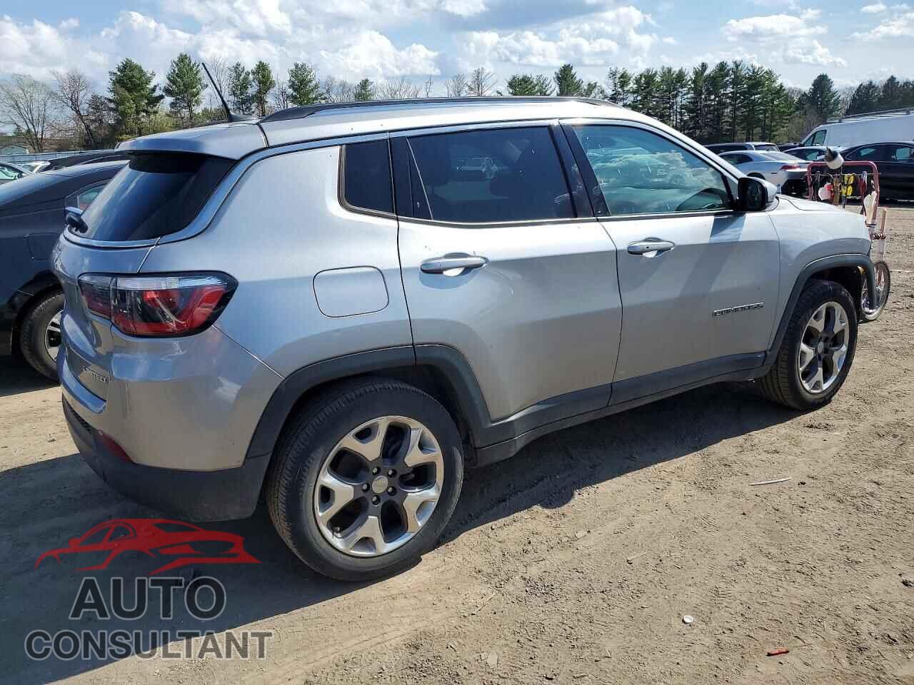 JEEP COMPASS 2018 - 3C4NJCCB8JT358677