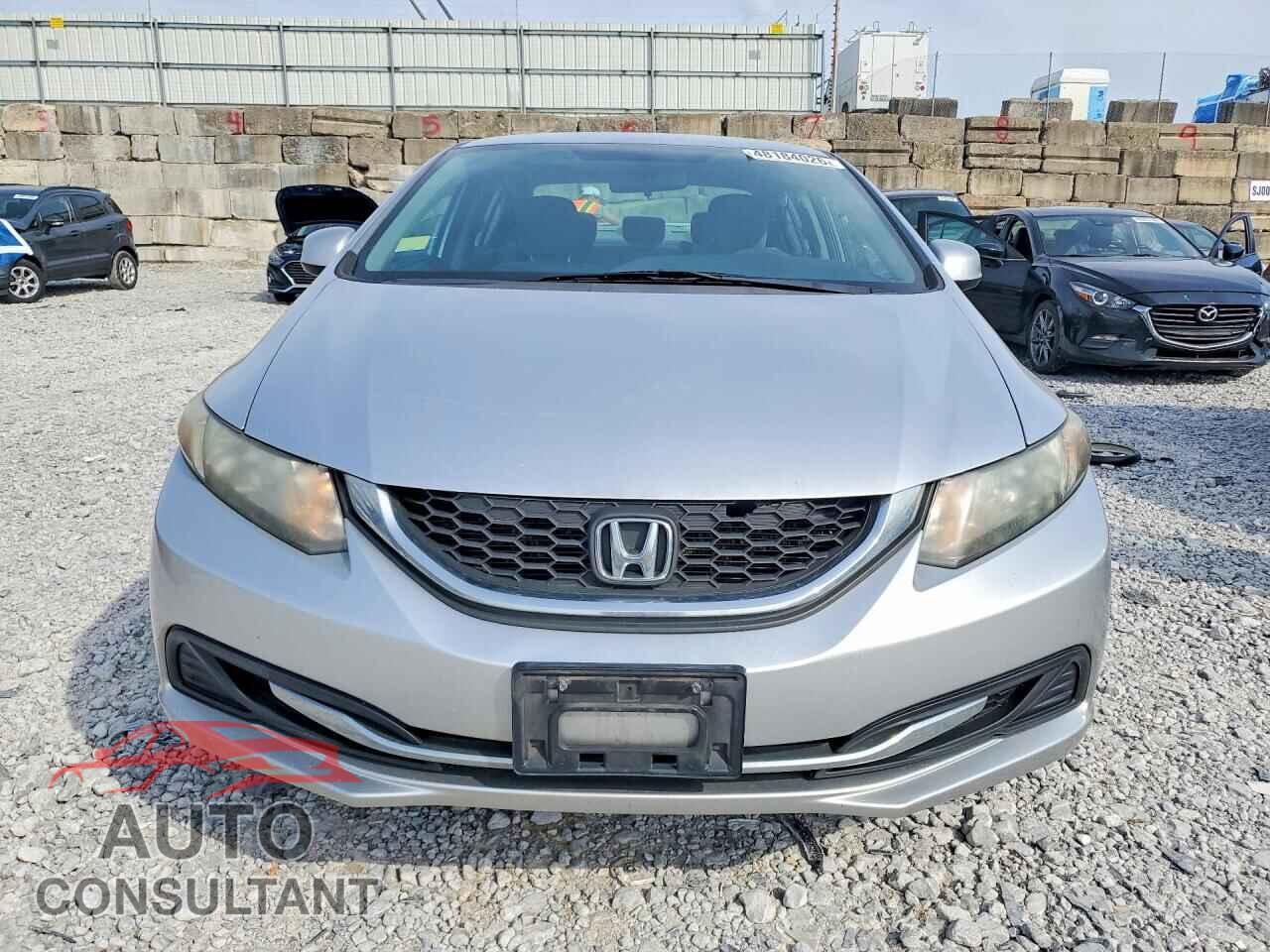 HONDA CIVIC 2013 - 19XFB2F54DE032207