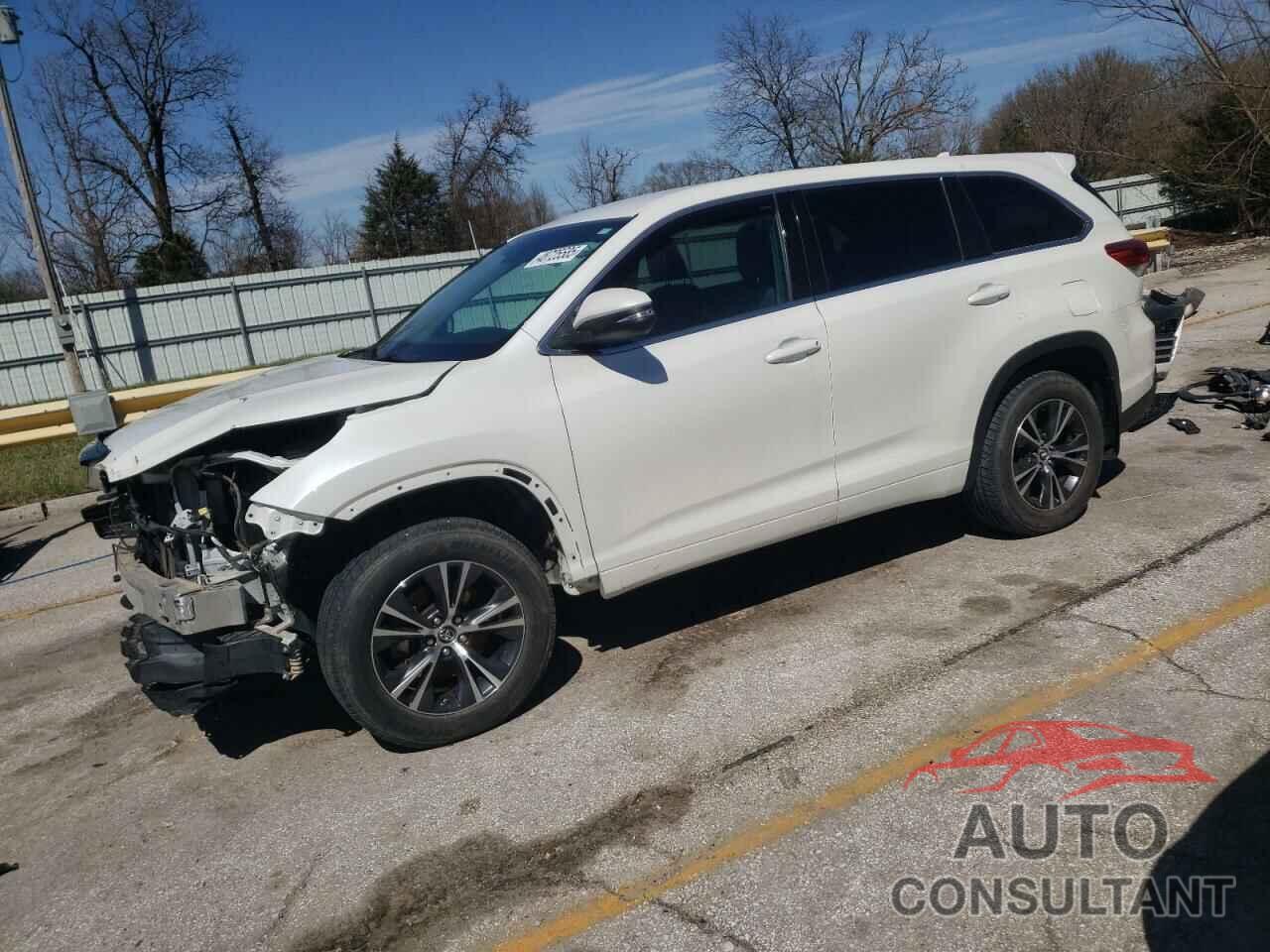 TOYOTA HIGHLANDER 2017 - 5TDBZRFH8HS420615