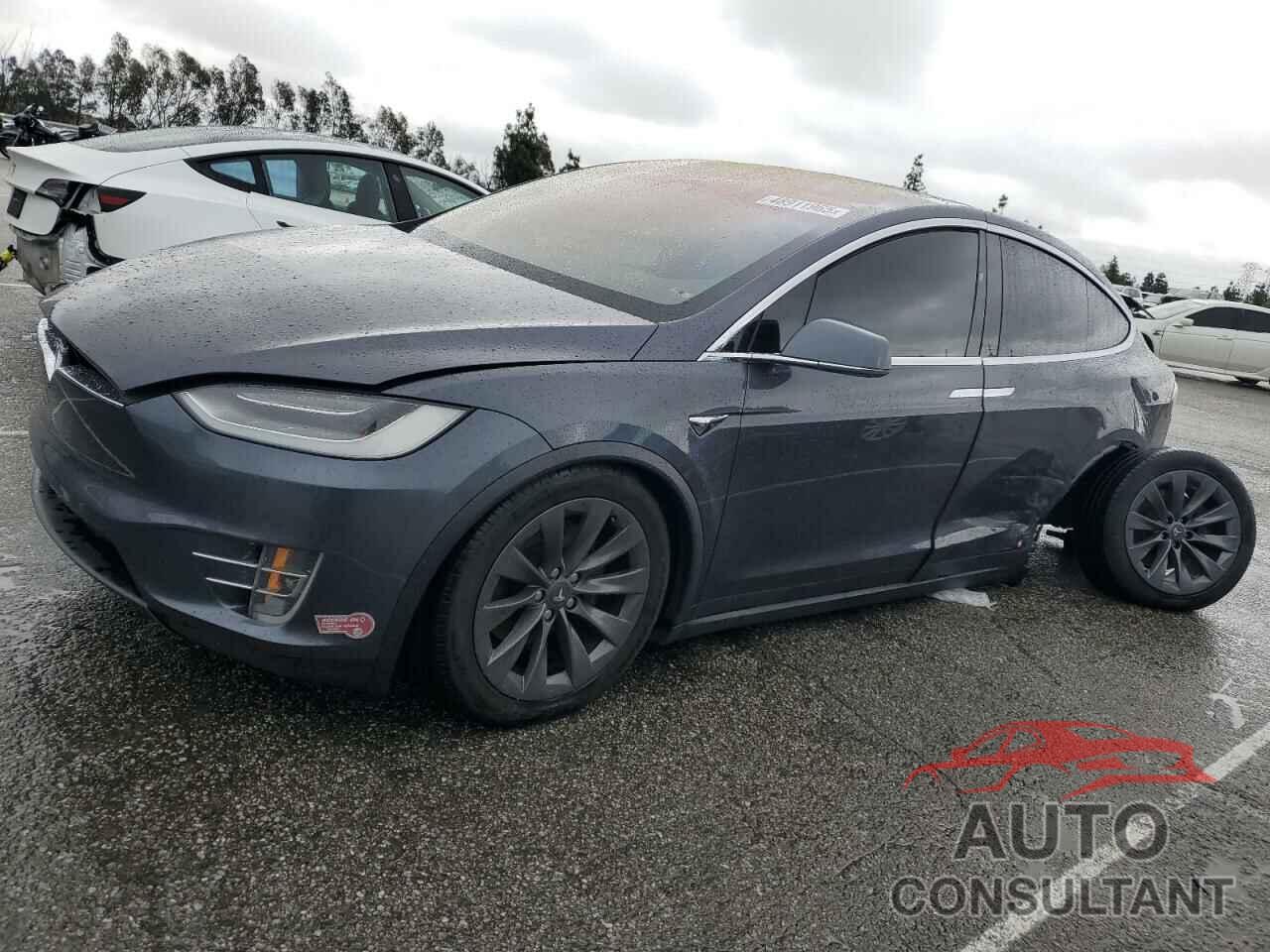 TESLA MODEL X 2020 - 5YJXCAE25LF218155