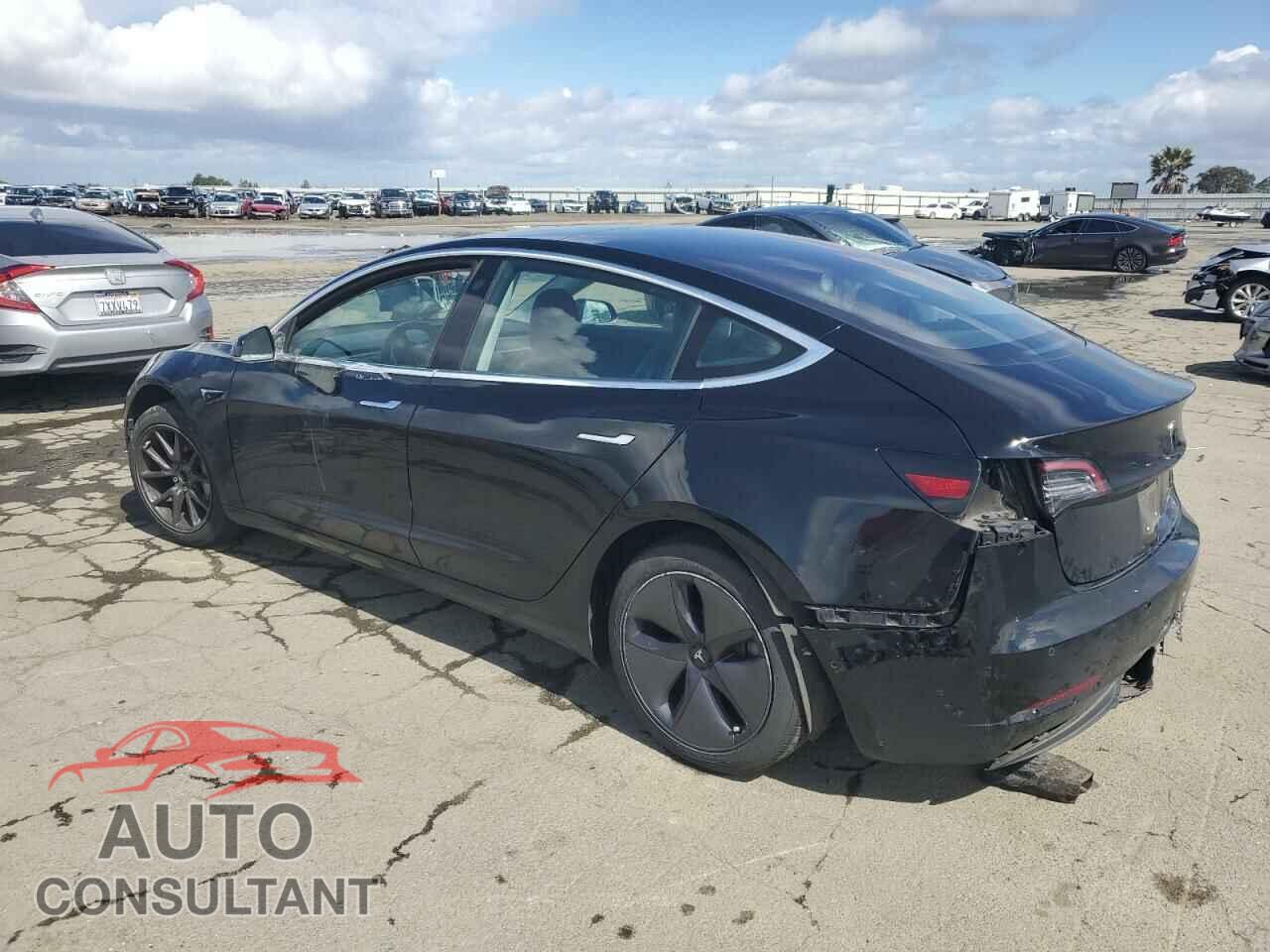 TESLA MODEL 3 2018 - 5YJ3E1EA0JF036313