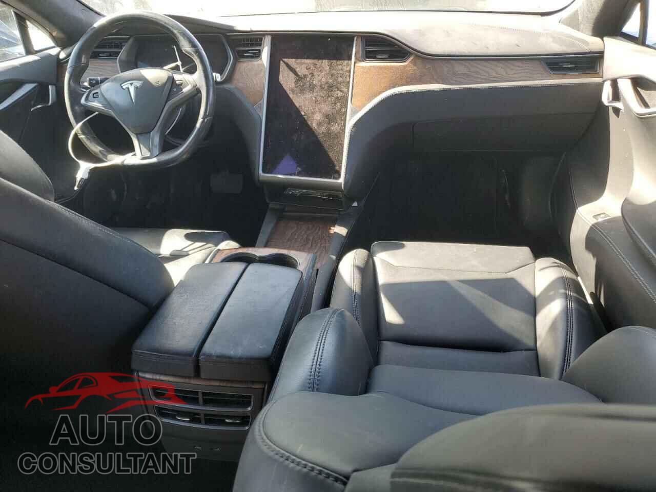 TESLA MODEL S 2018 - 5YJSA1E28JF267766