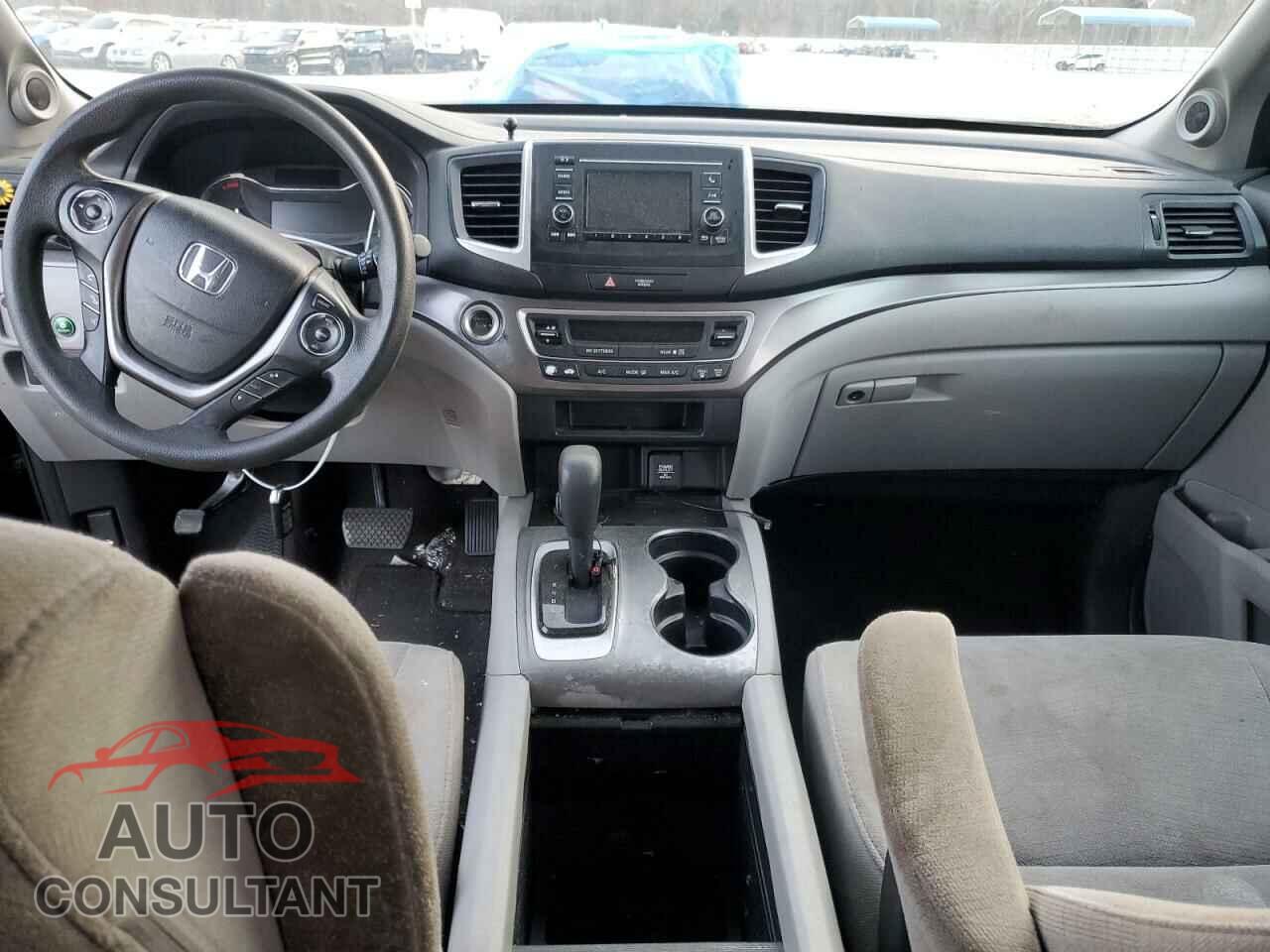 HONDA PILOT 2018 - 5FNYF5H12JB032608