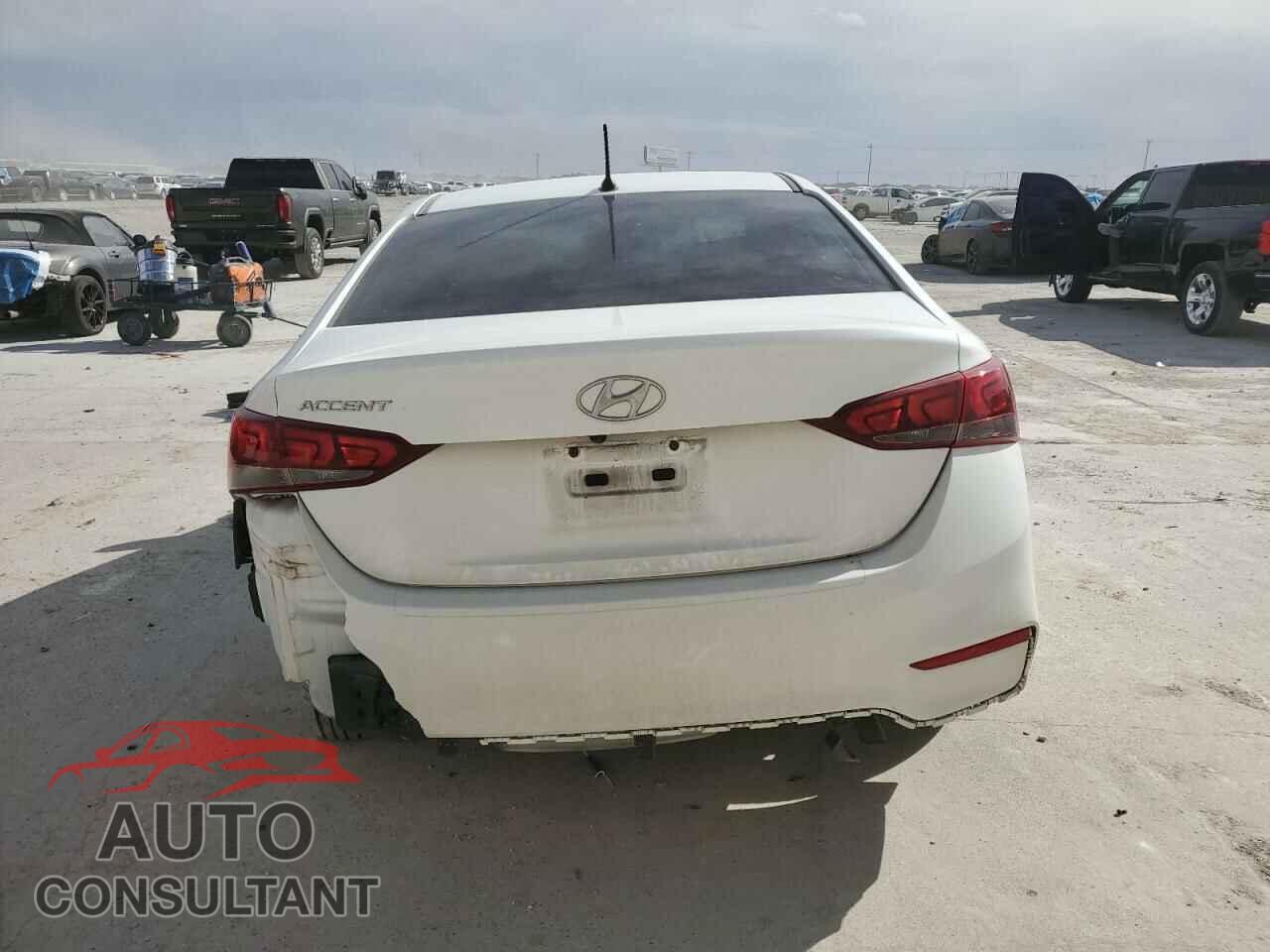 HYUNDAI ACCENT 2022 - 3KPC24A65NE175358