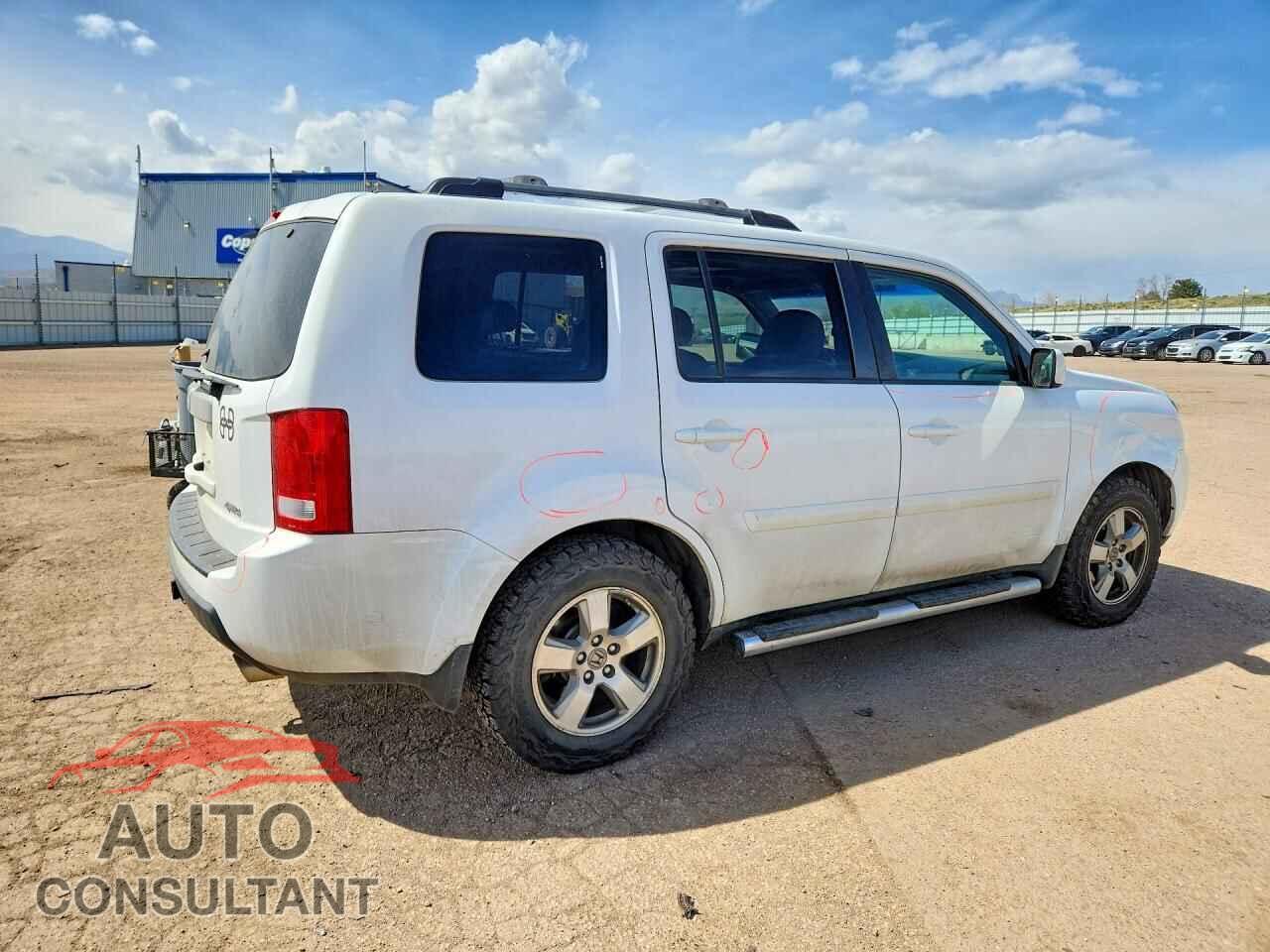 HONDA PILOT 2011 - 5FNYF4H66BB084931