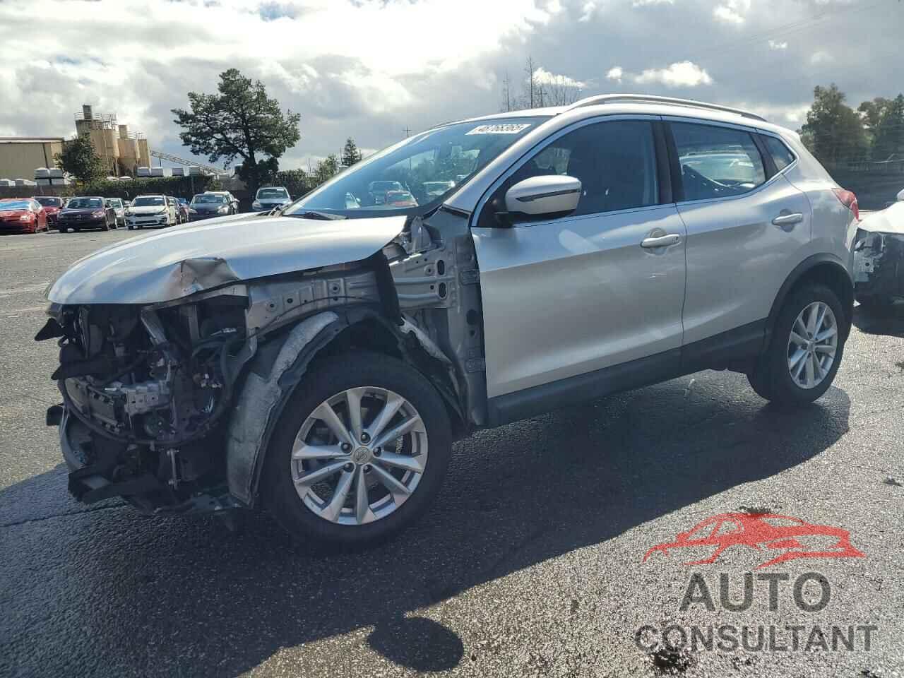 NISSAN ROGUE 2017 - JN1BJ1CP0HW011838