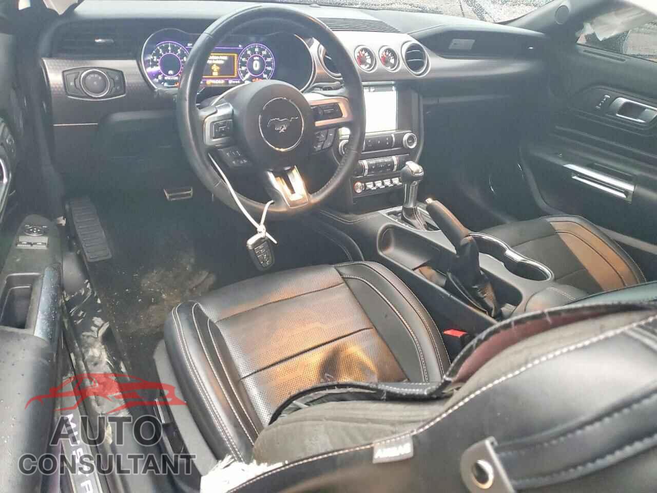 FORD MUSTANG 2019 - 1FA6P8CF2K5153138