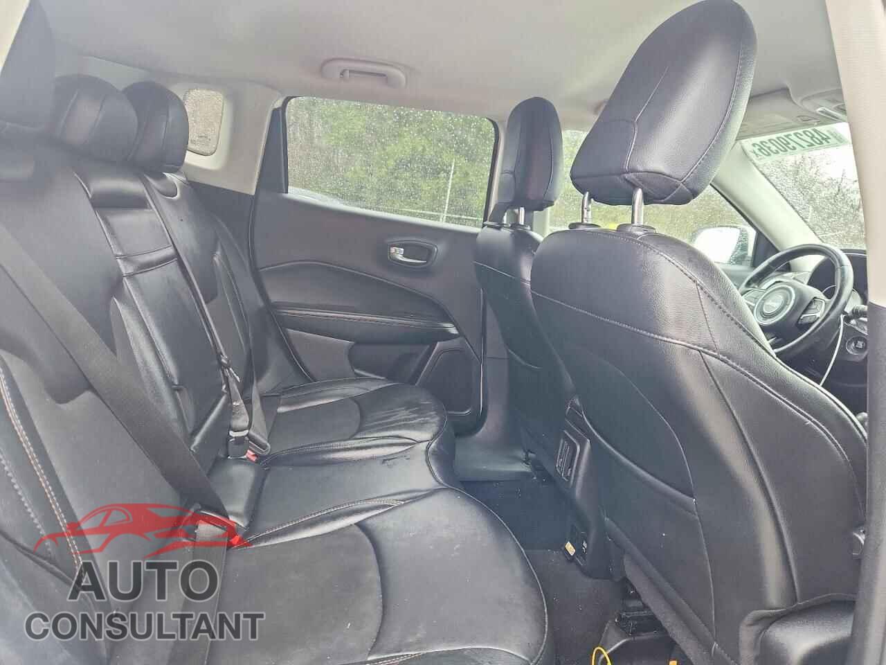 JEEP COMPASS 2019 - 3C4NJDBB1KT662264