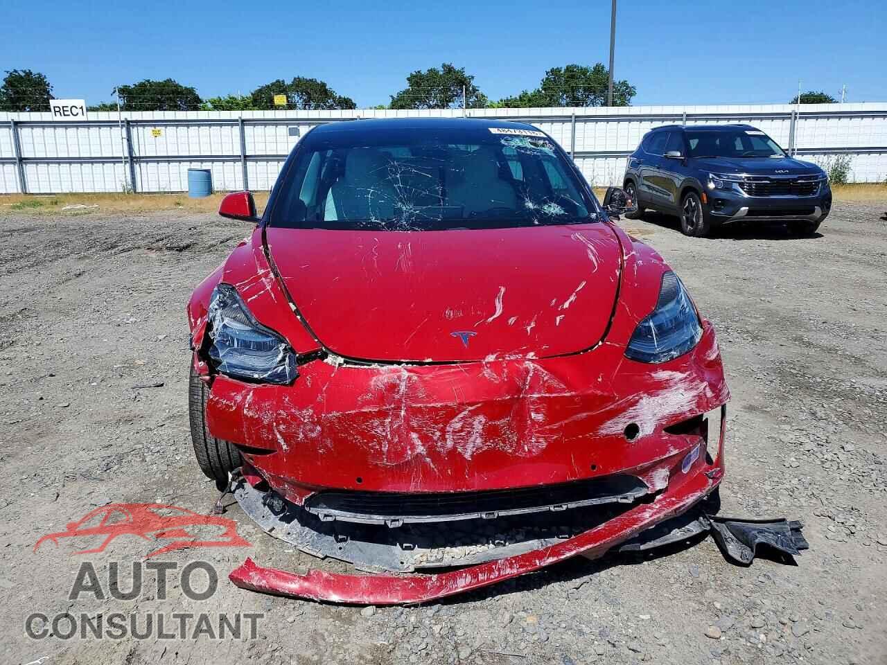 TESLA MODEL 3 2018 - 5YJ3E1EBXJF096351