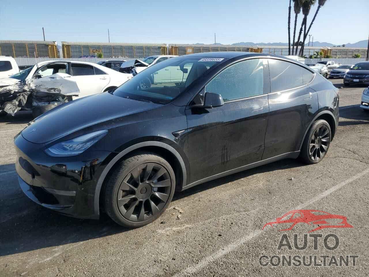 TESLA MODEL Y 2021 - 5YJYGDEE3MF076572