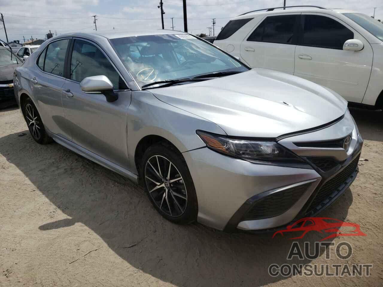 TOYOTA CAMRY 2022 - 4T1G11AK0NU672928