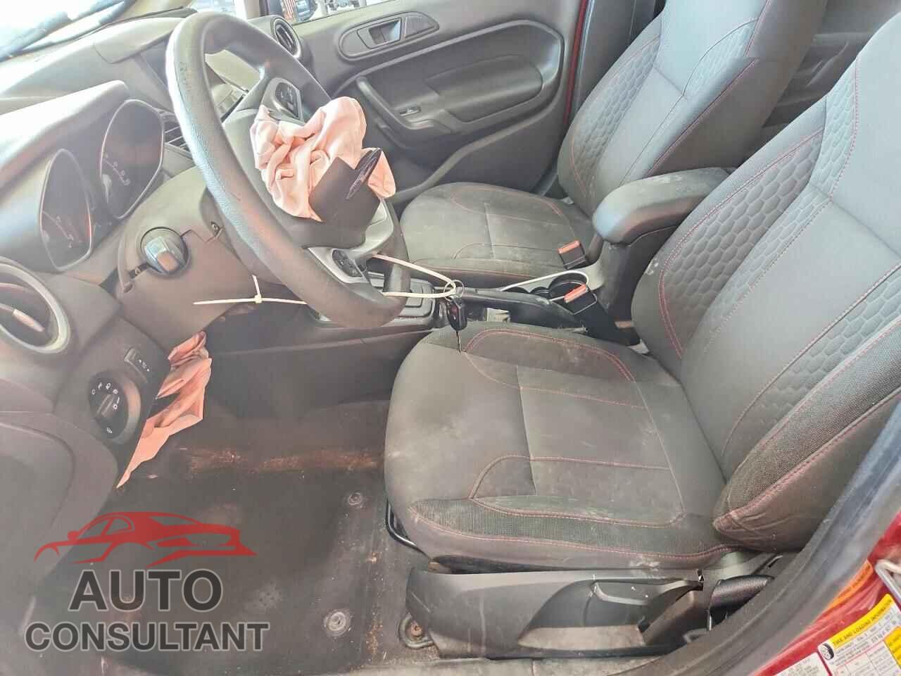 FORD FIESTA 2017 - 3FADP4EJ9HM138821