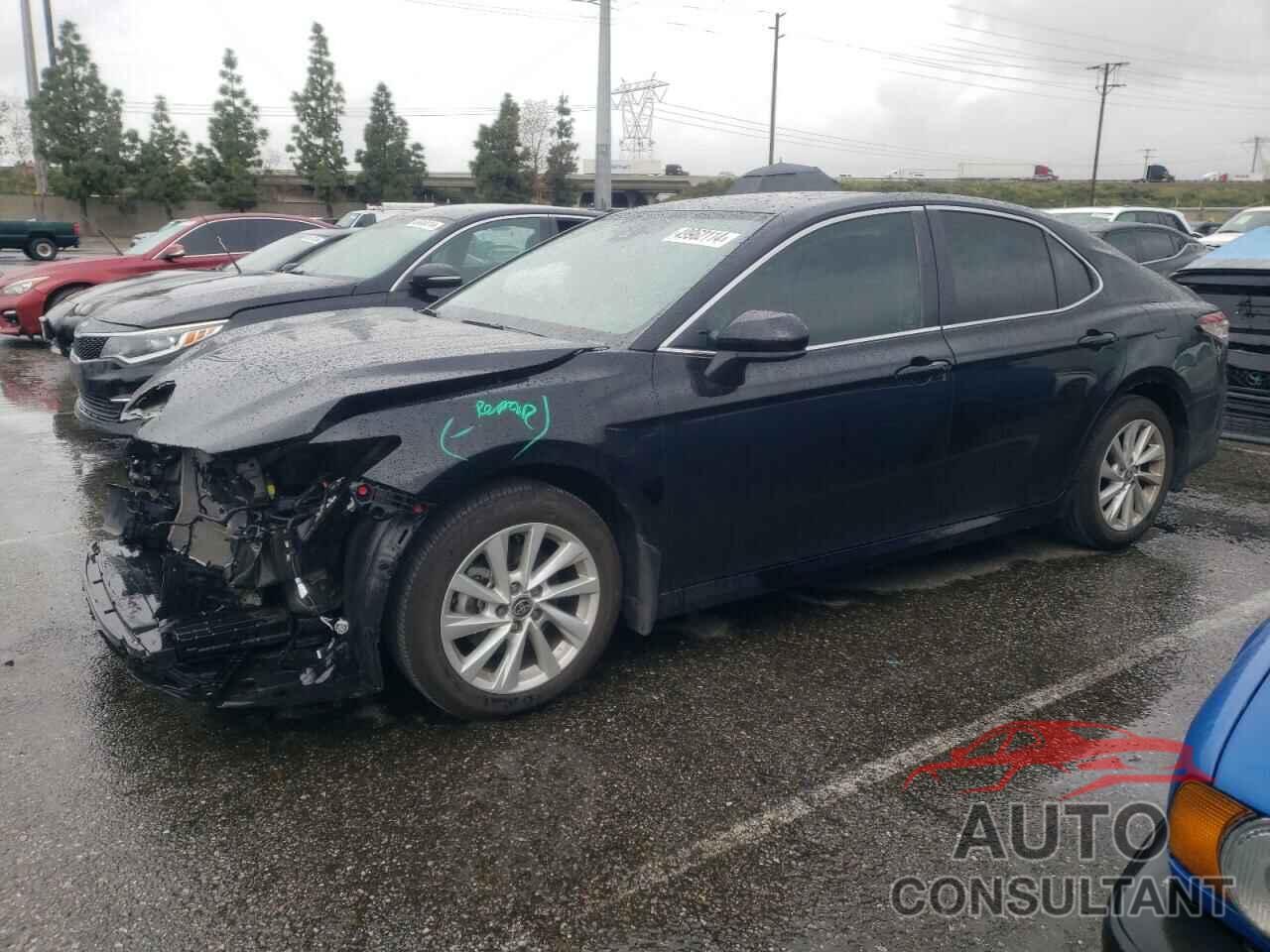 TOYOTA CAMRY 2023 - 4T1C11AK4PU738737