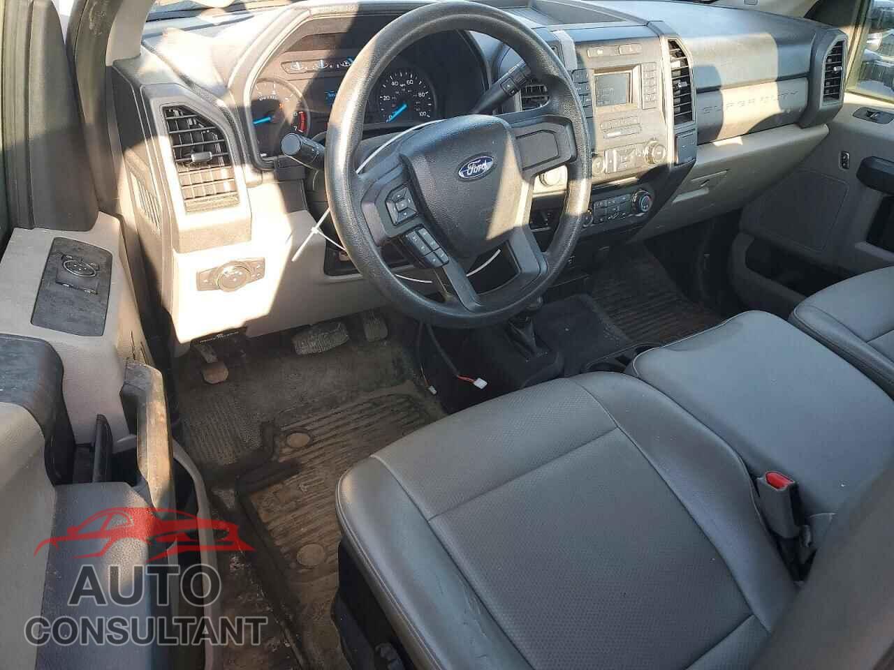 FORD F250 2017 - 1FTBF2B60HEB49124