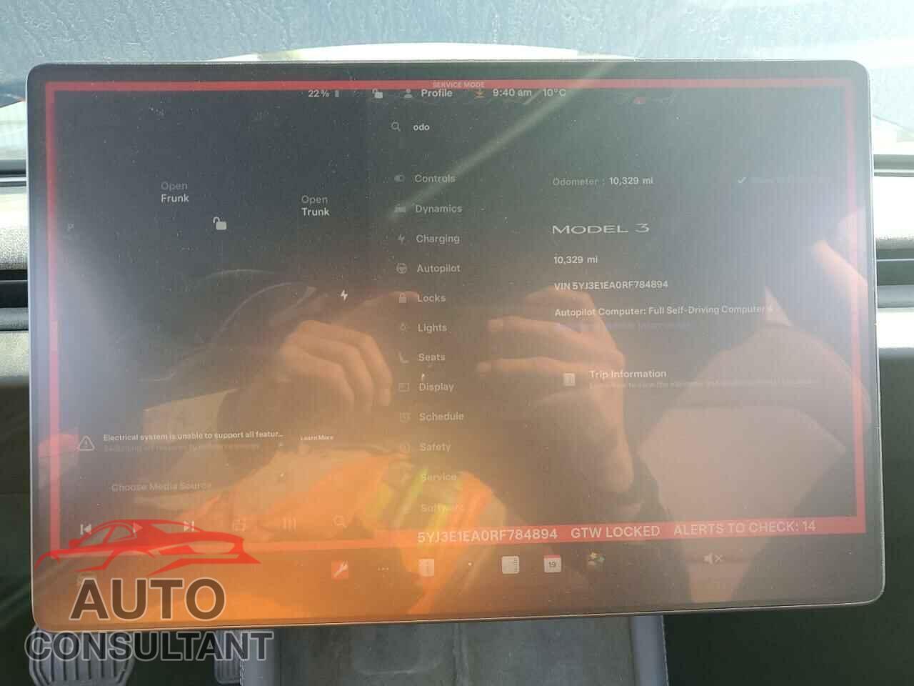 TESLA MODEL 3 2024 - 5YJ3E1EA0RF784894