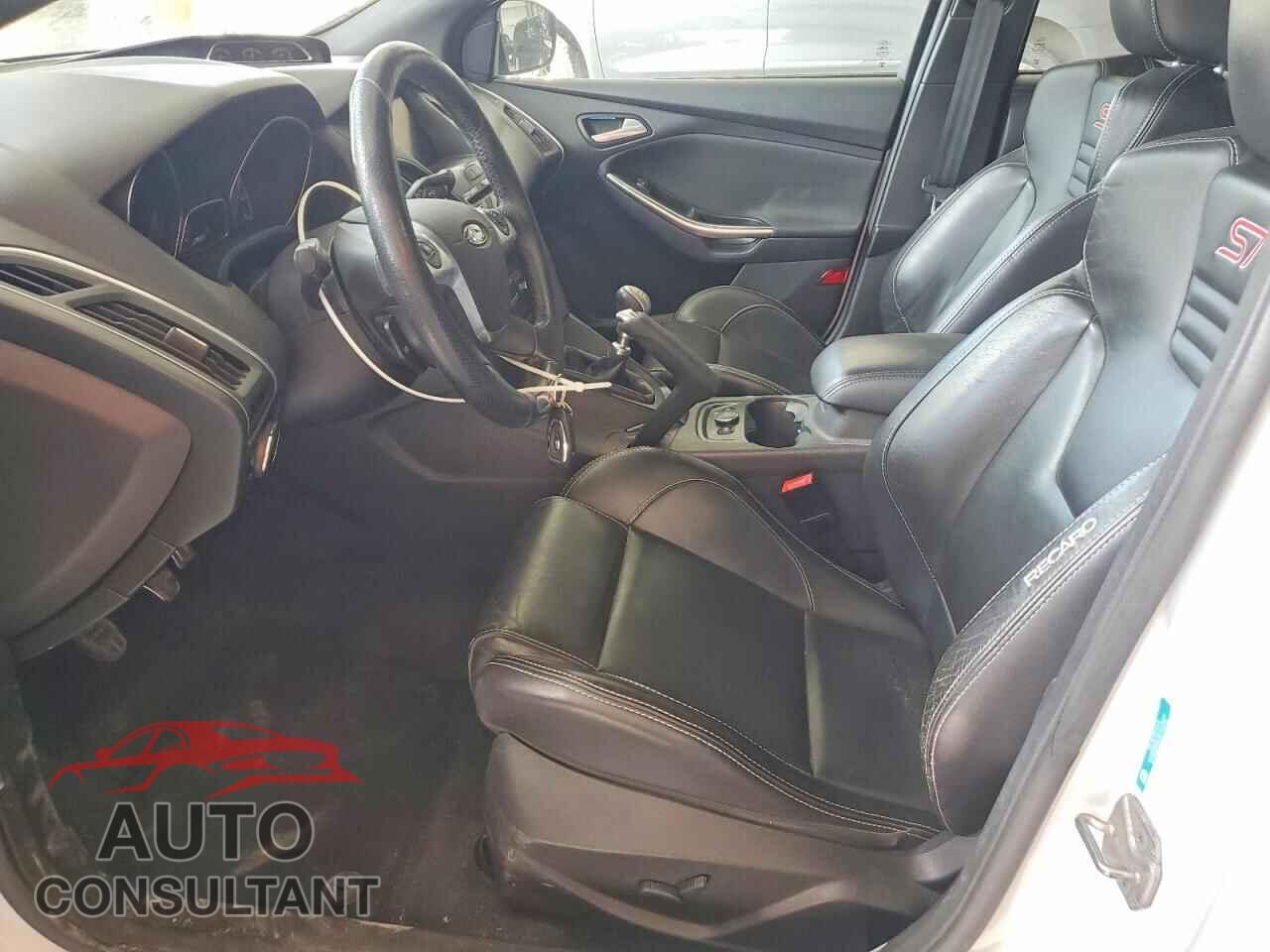 FORD FOCUS 2014 - 1FADP3L97EL236827