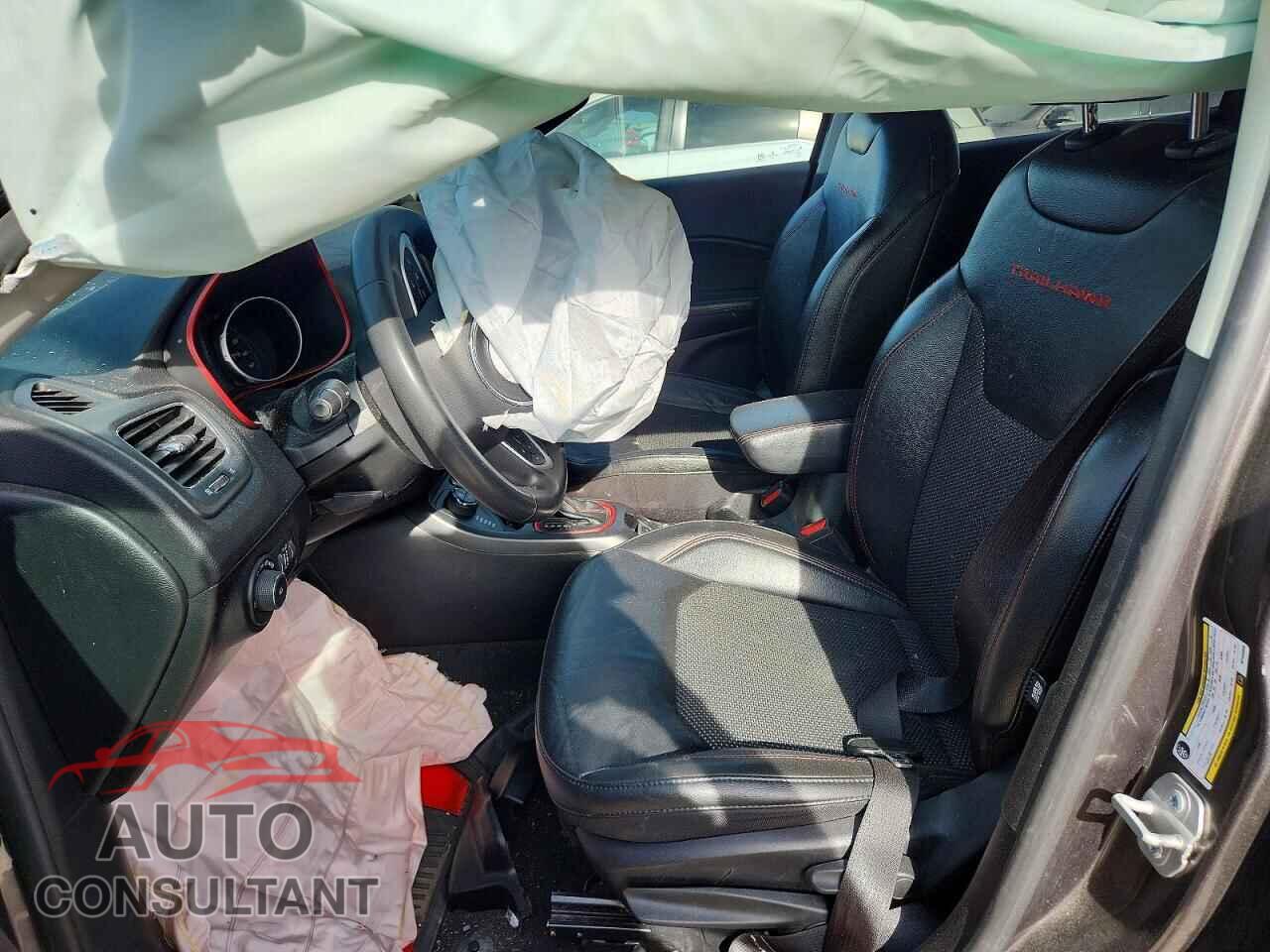 JEEP COMPASS 2021 - 3C4NJDDB8MT590866