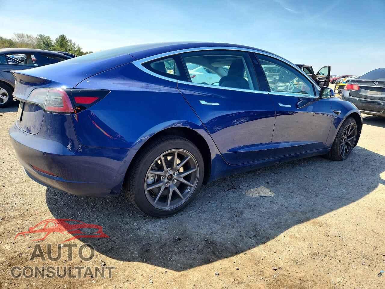 TESLA MODEL 3 2019 - 5YJ3E1EA0KF400960