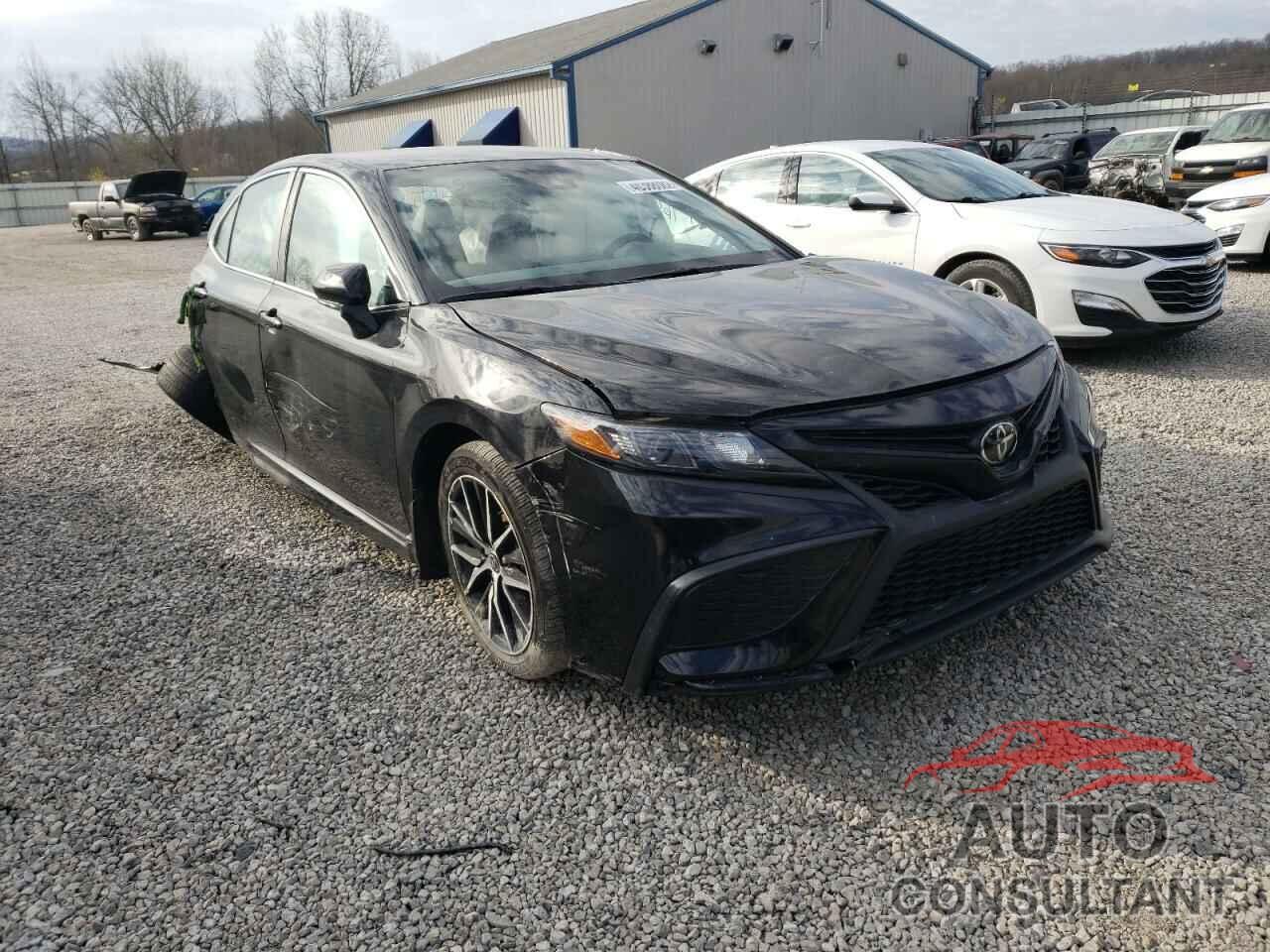 TOYOTA CAMRY 2021 - 4T1T11AKXMU477920