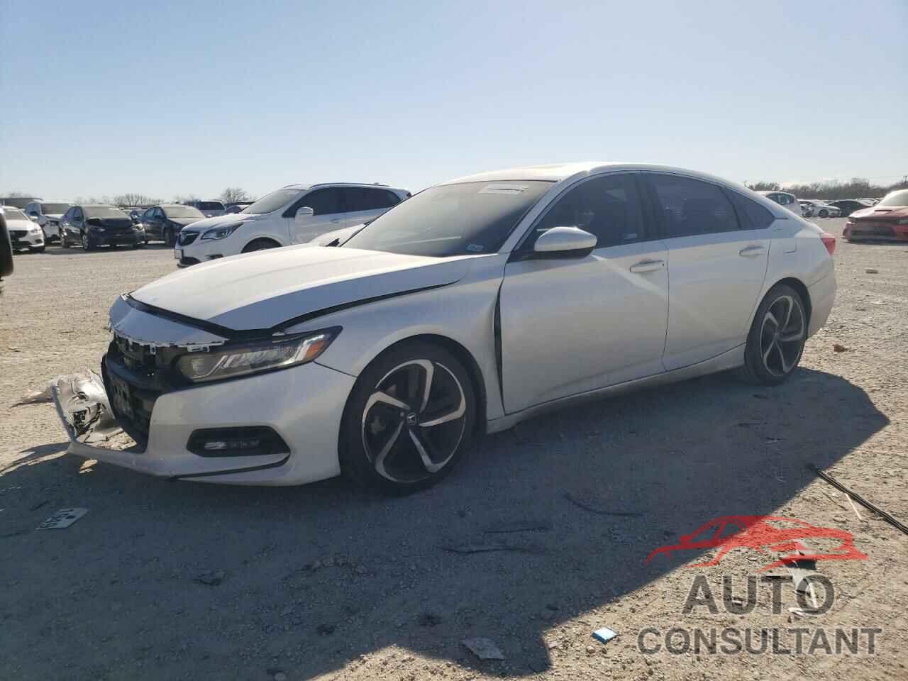 HONDA ACCORD 2018 - 1HGCV2F32JA047605