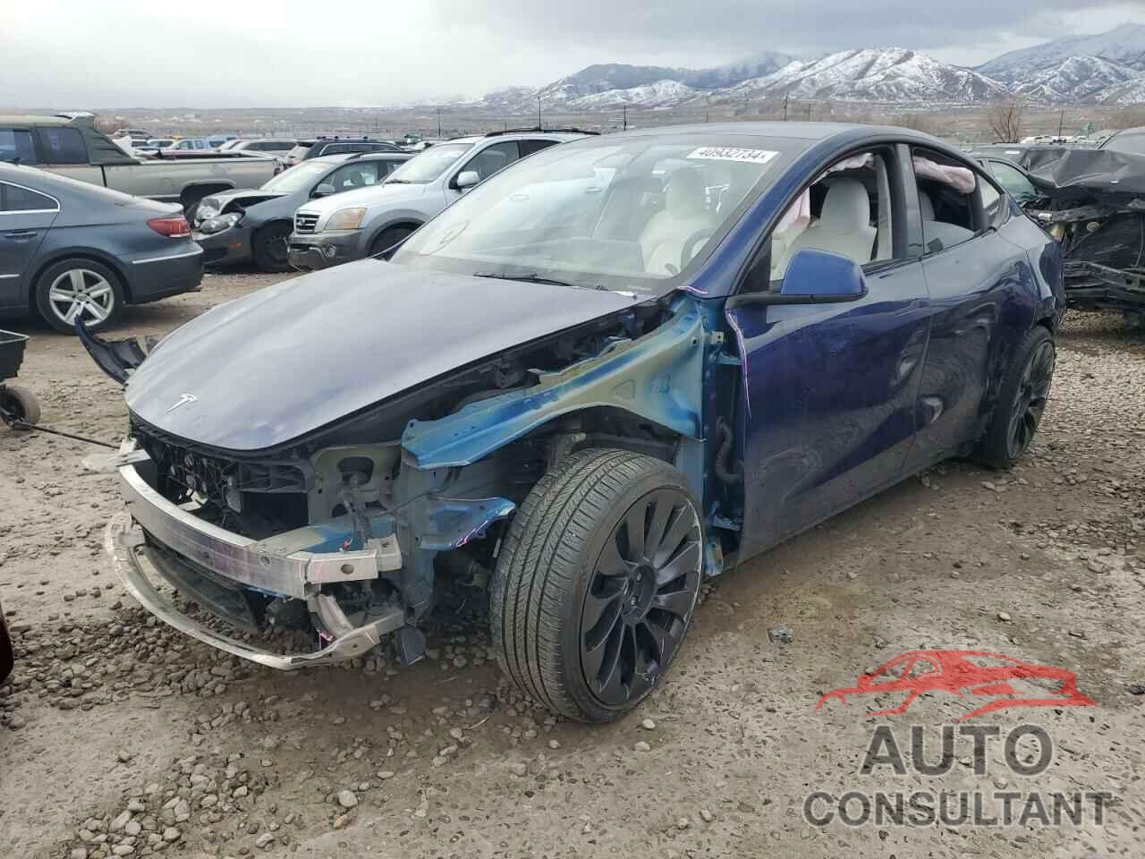 TESLA MODEL Y 2023 - 7SAYGDEF4PF620528