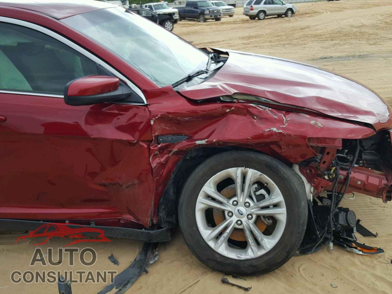 FORD TAURUS 2016 - 1FAHP2E85GG121512