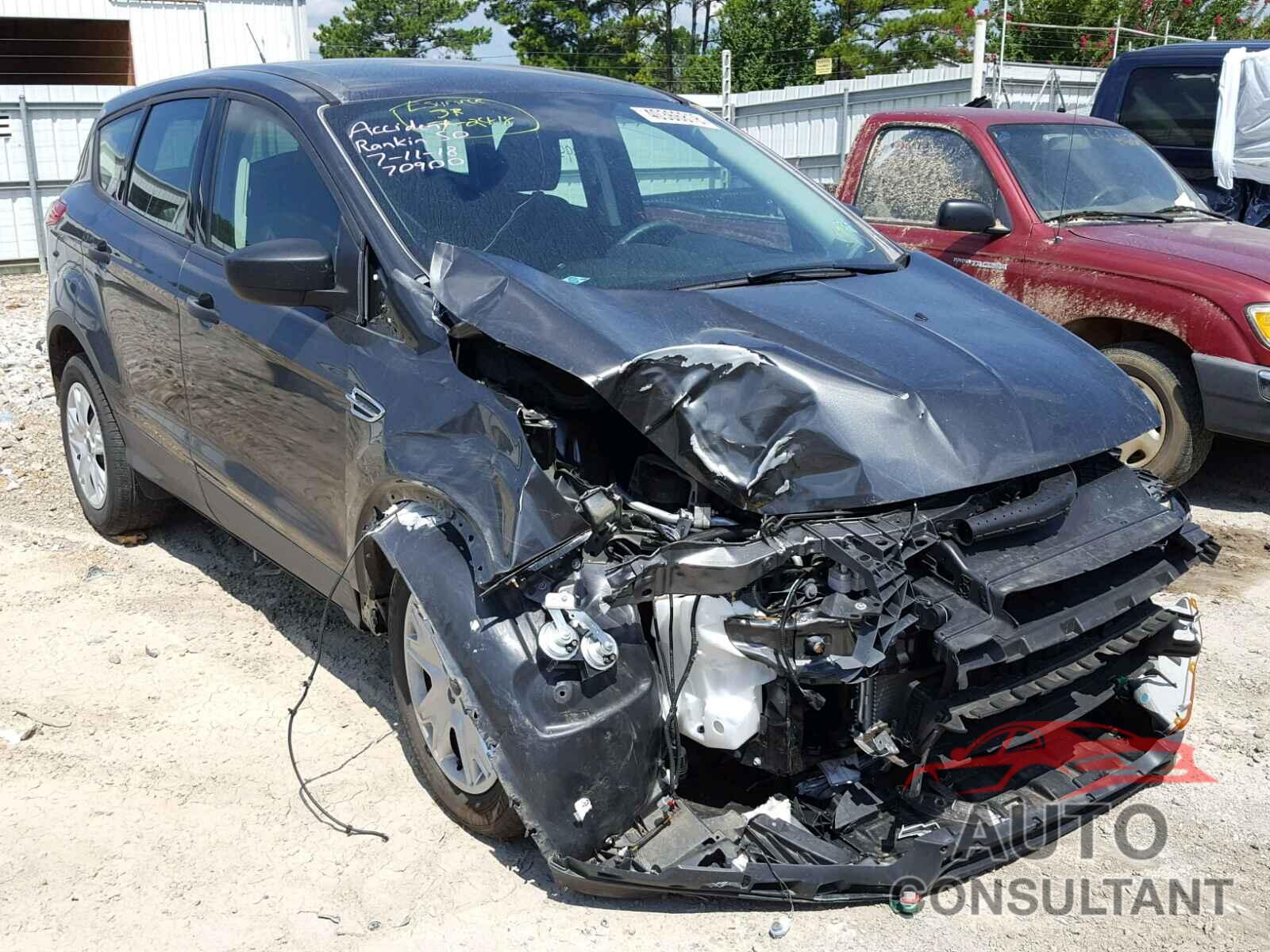 FORD ESCAPE 2015 - 1FMCU0F74FUC55771