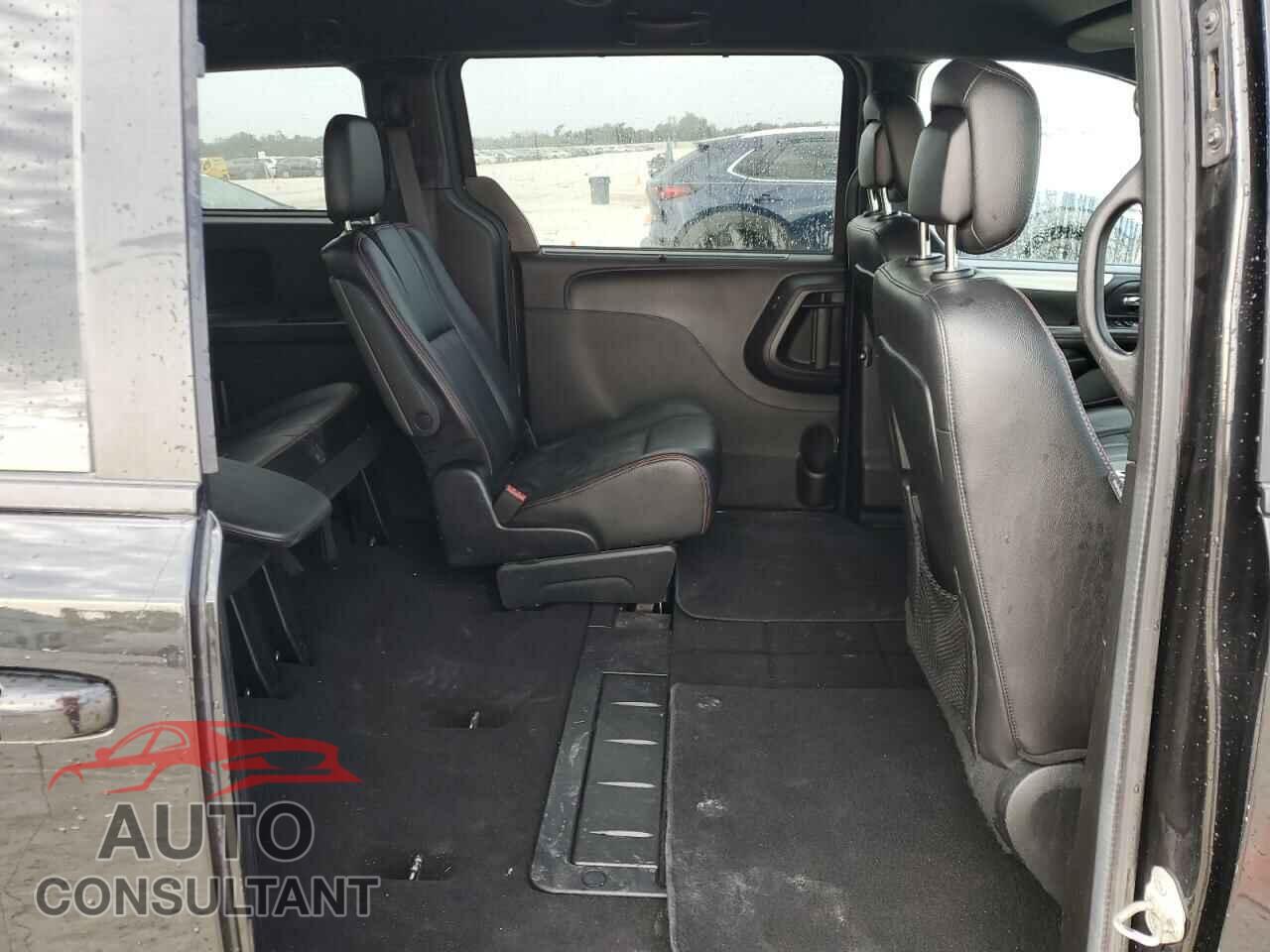 DODGE CARAVAN 2018 - 2C4RDGEG1JR343613