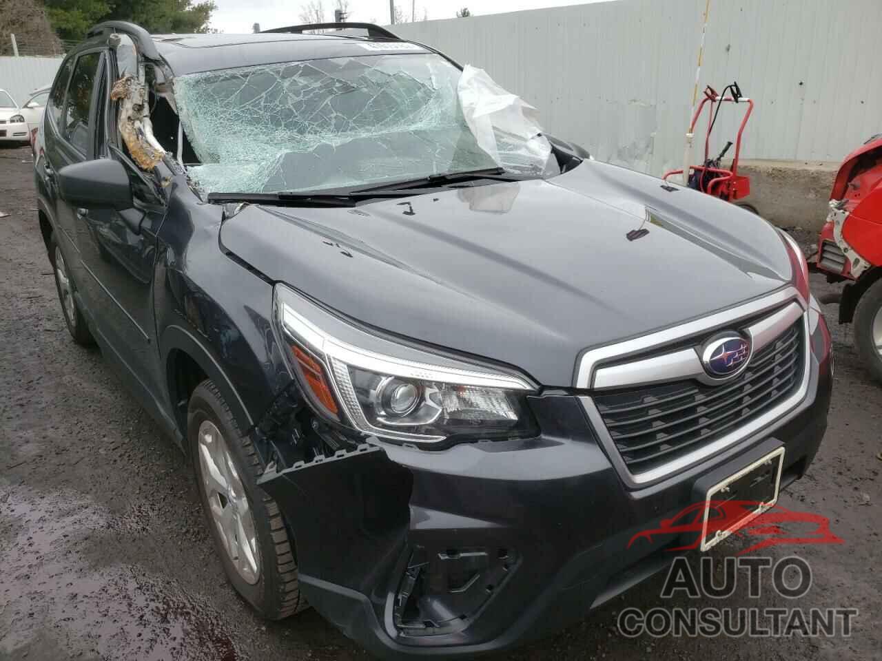 SUBARU FORESTER 2019 - JF2SKACC3KH538888