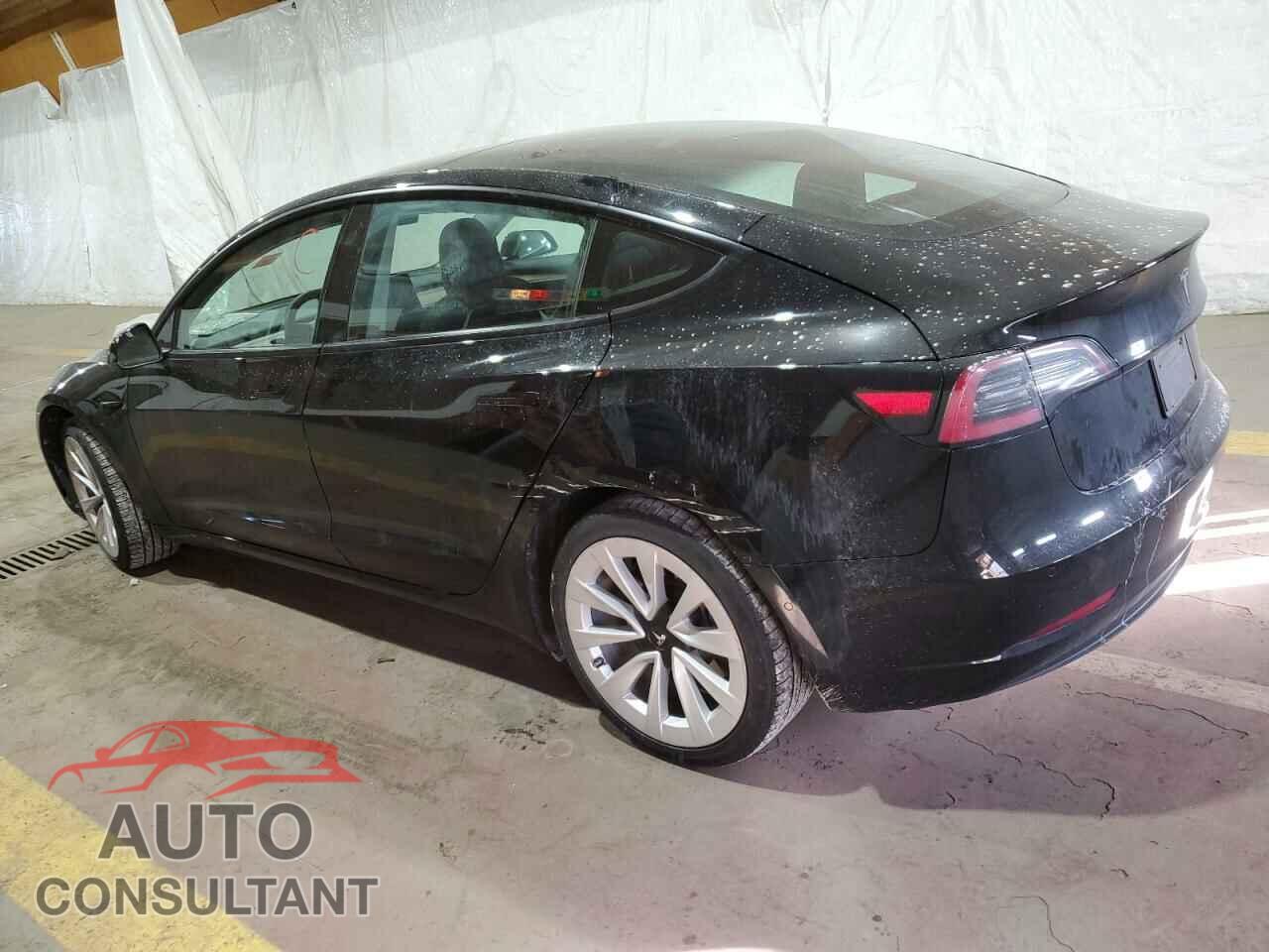TESLA MODEL 3 2022 - 5YJ3E1EA8NF286579