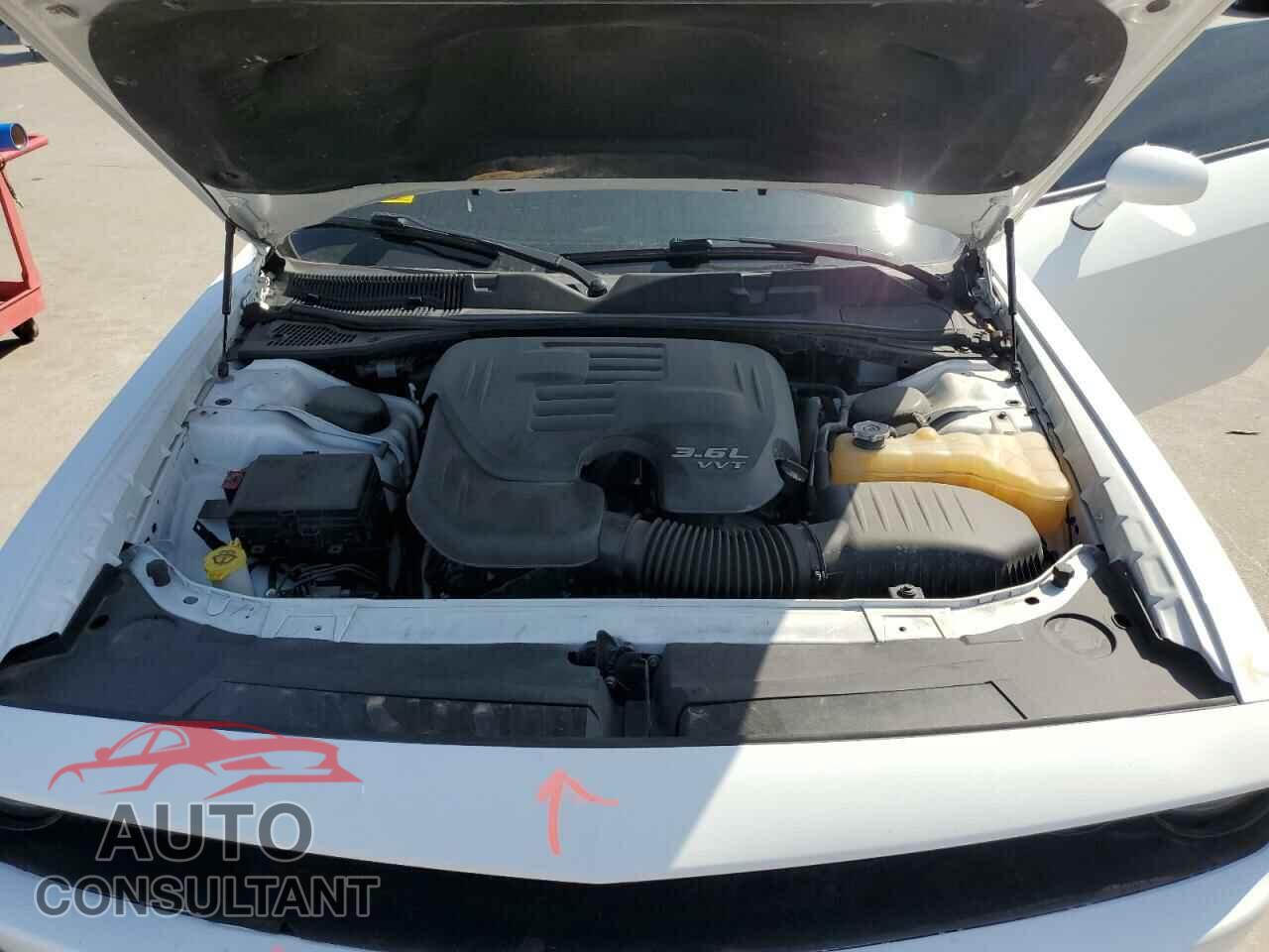 DODGE CHALLENGER 2018 - 2C3CDZAG0JH245819
