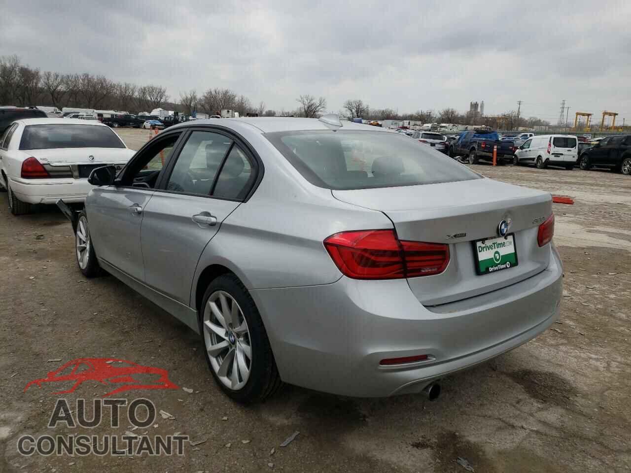 BMW 3 SERIES 2018 - WBA8A3C54JA491884