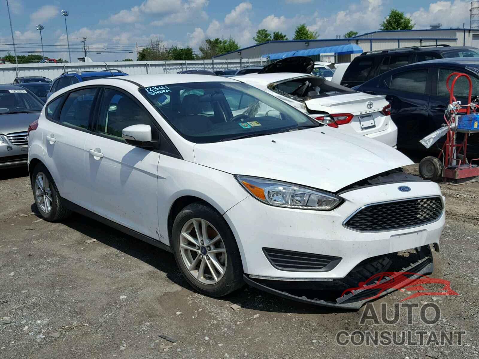 FORD FOCUS 2015 - 1FADP3K2XFL201494