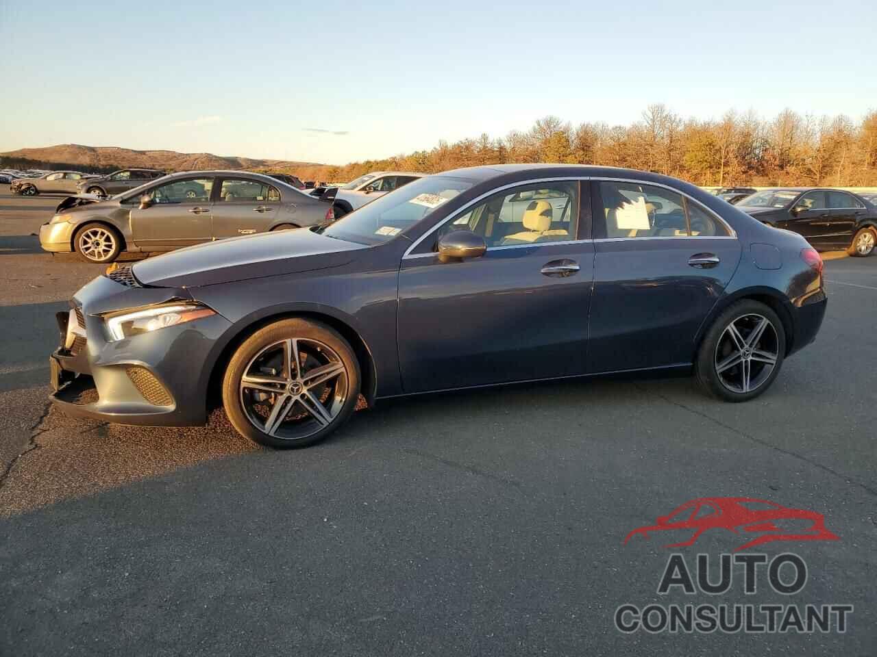 MERCEDES-BENZ A-CLASS 2022 - W1K3G4FBXNJ366595