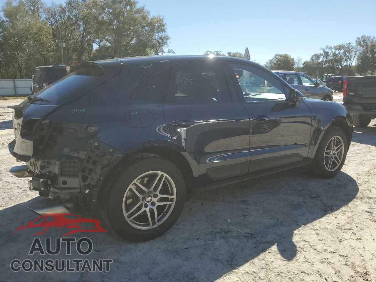 PORSCHE MACAN 2018 - WP1AA2A58JLB02362