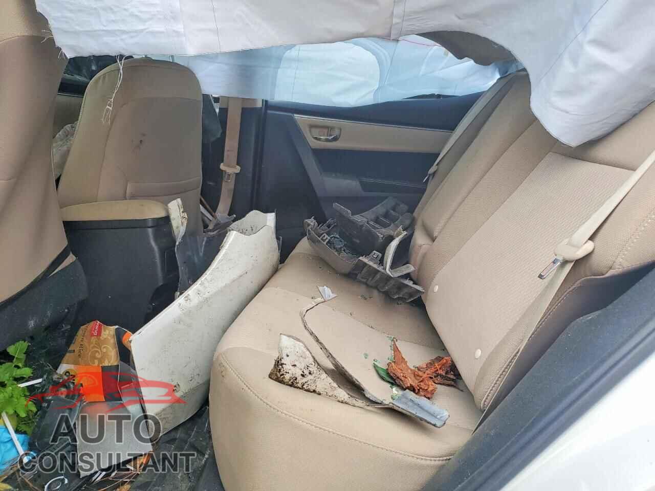 TOYOTA COROLLA 2015 - 5YFBPRHE7FP325820