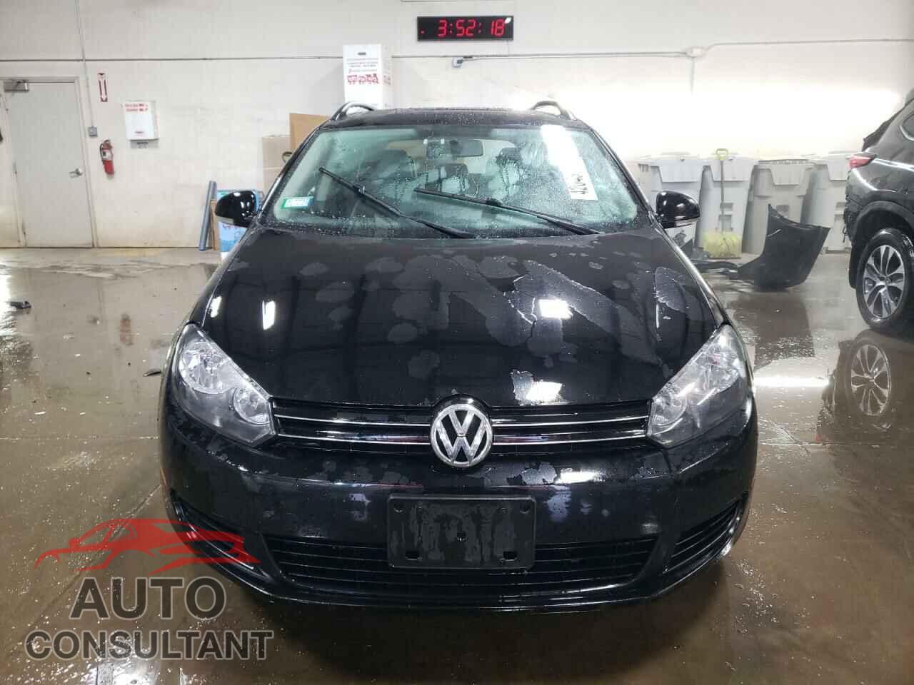 VOLKSWAGEN JETTA 2014 - 3VWML7AJ2EM621931